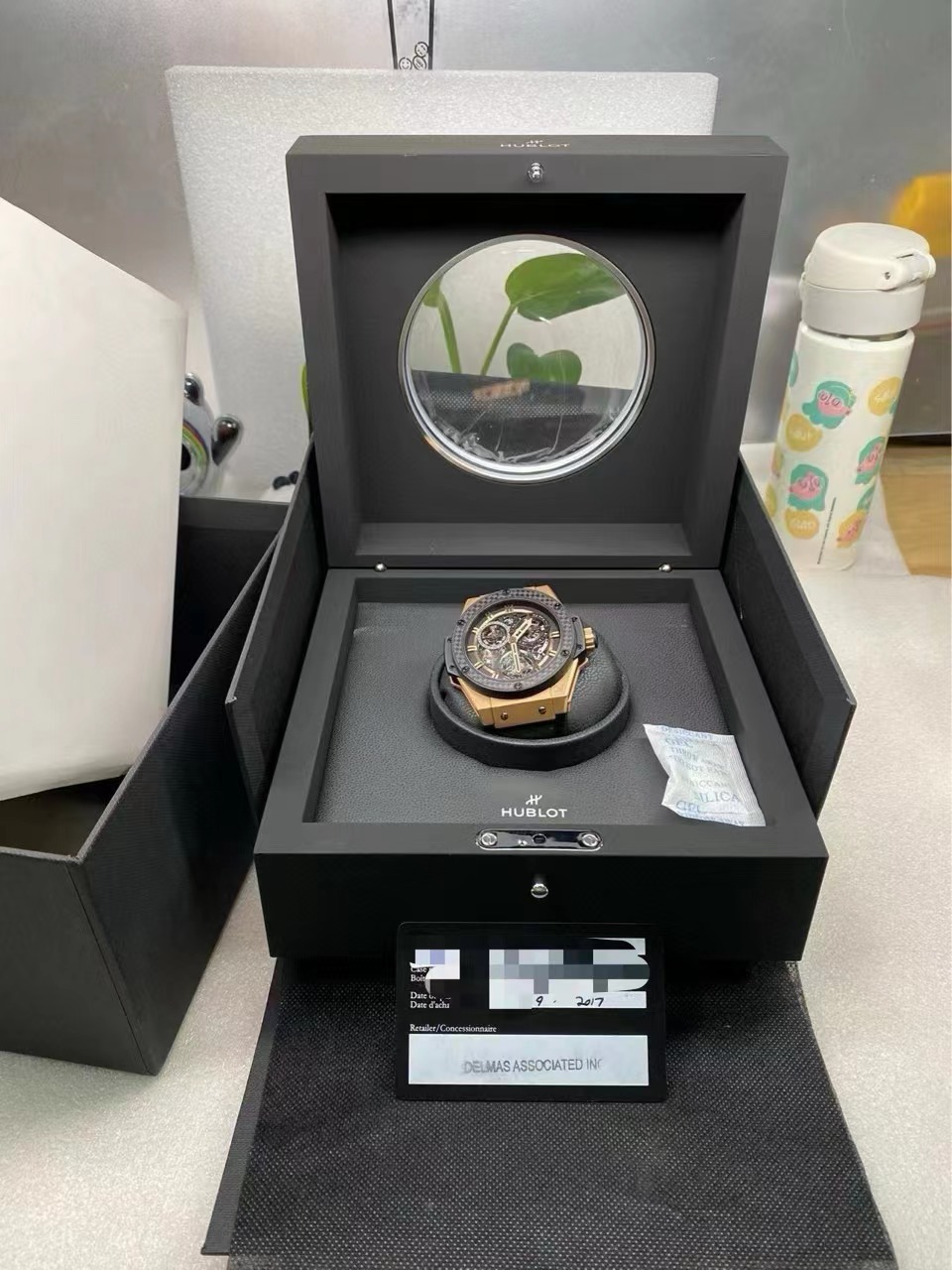 Hublot 704.OQ.1138.GR detail 7