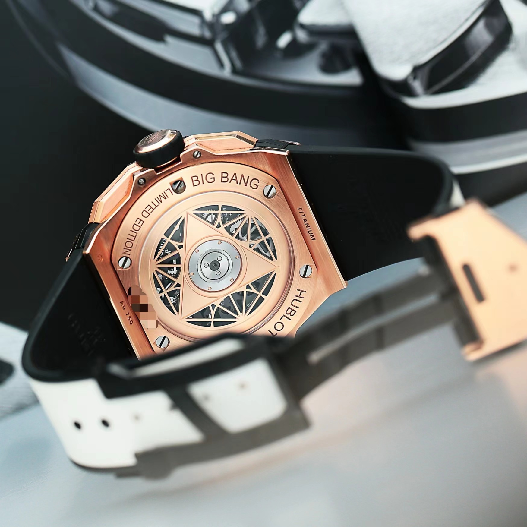 Hublot 418.OX.2001.RX.MXM20 detail 5