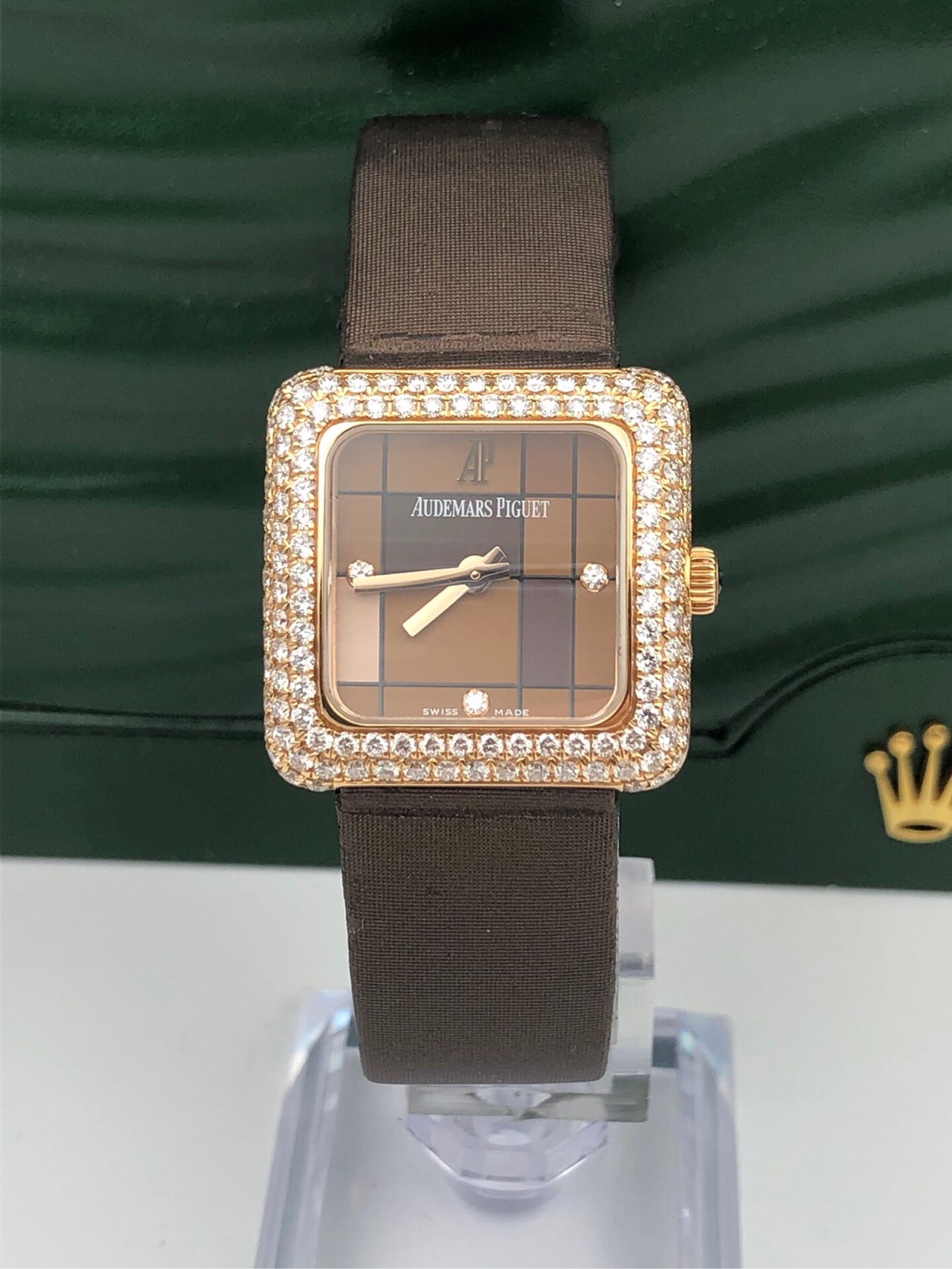 Audemars Piguet 77215OR detail 3