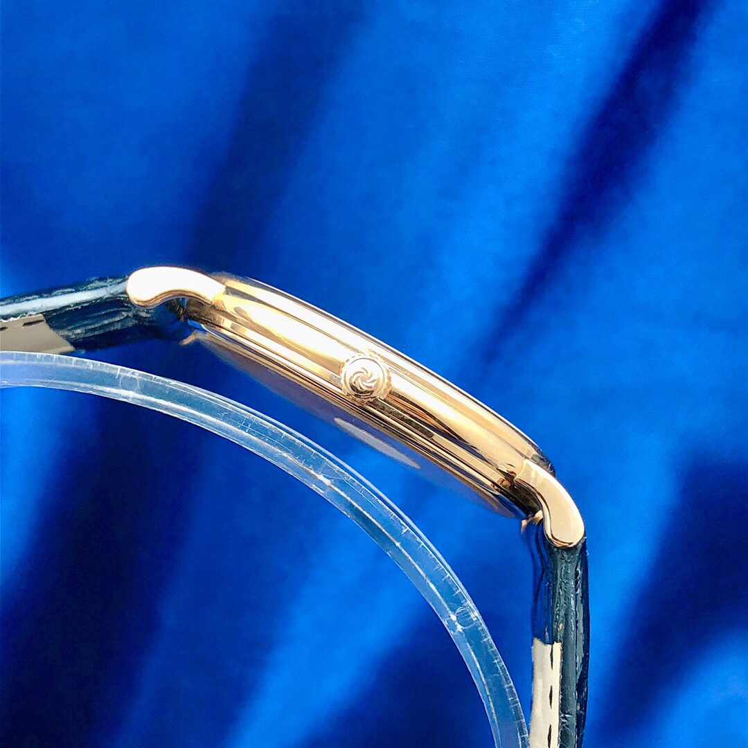 Carl F. Bucherer 00.10301.03.27.01 detail 5