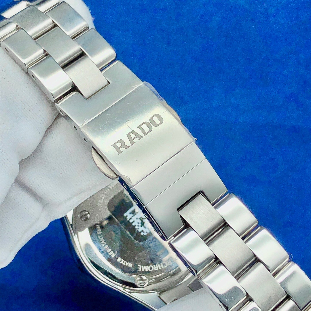 Rado R32110103 detail 4