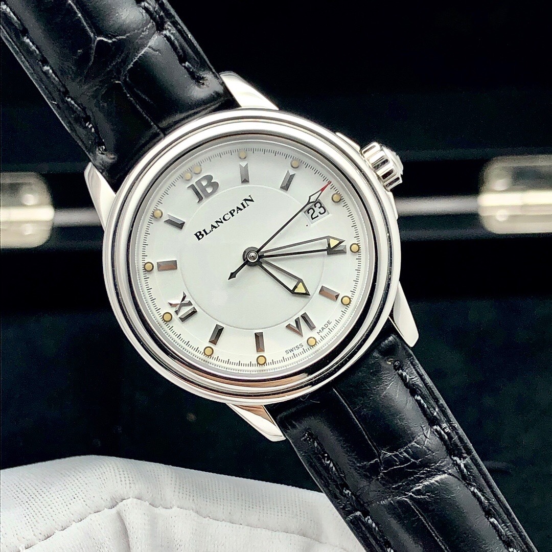 Blancpain Vintage detail 1