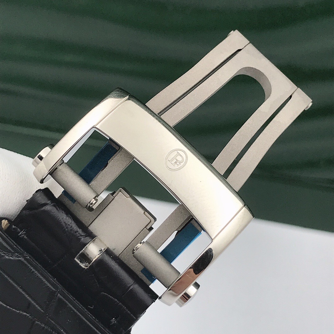 Parmigiani Fleurier PFC228-3201400 detail 4