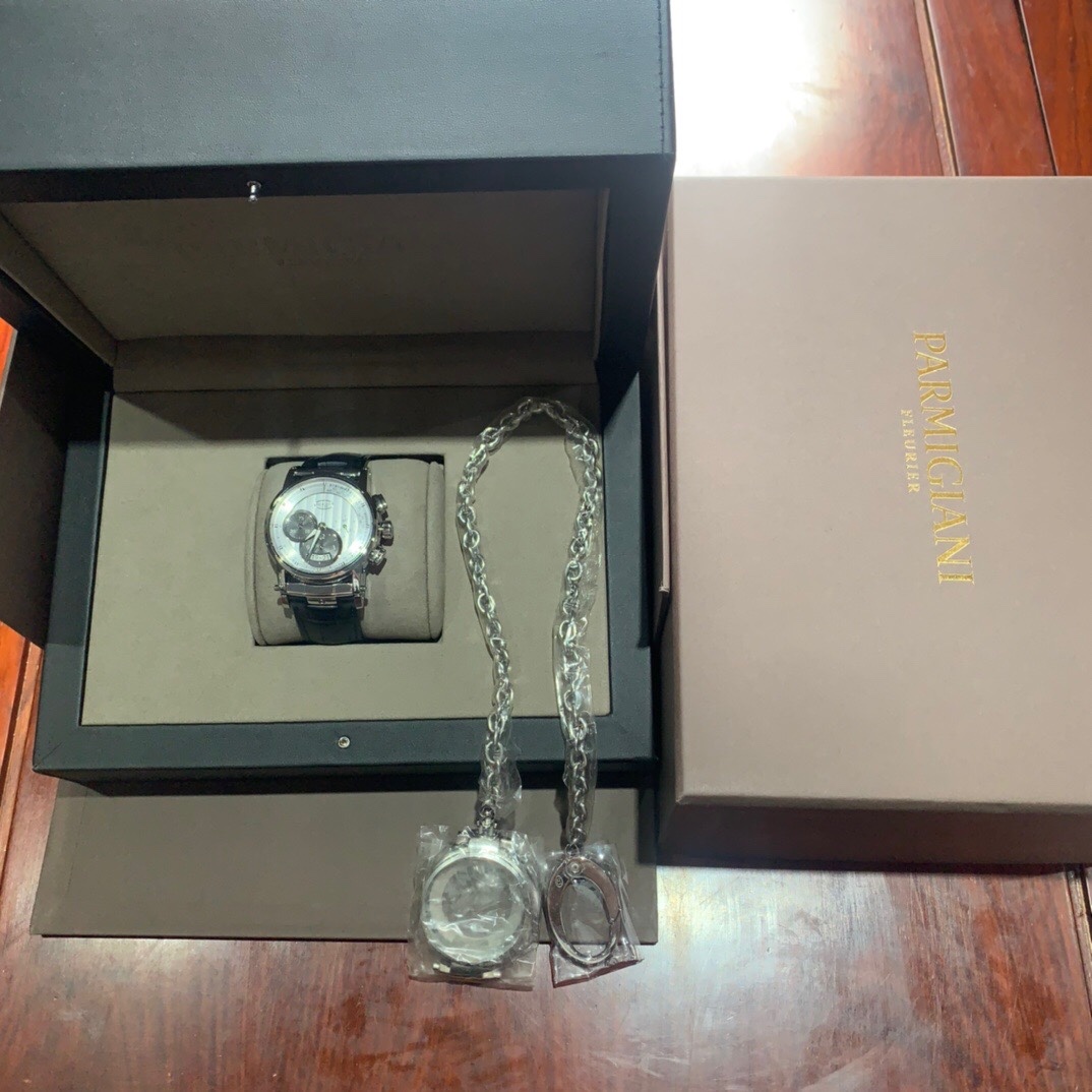 Parmigiani Fleurier PFC228-0000100 detail 4