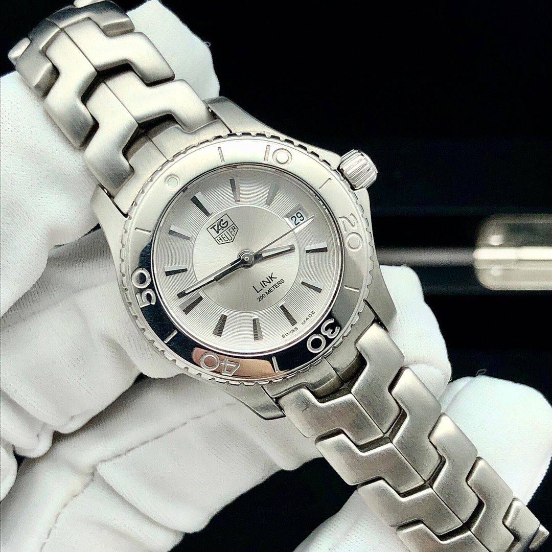 TAG Heuer WJ1111.BA0570 detail 1