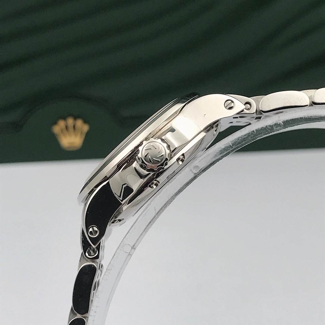 Carl F. Bucherer 00.10621.08.21.21 detail 4