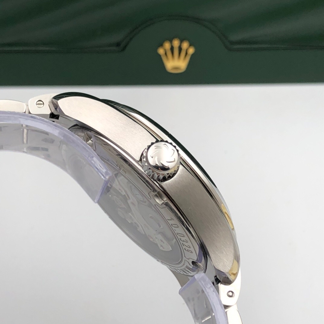 Carl F. Bucherer 00.10912.08.13.21 detail 5