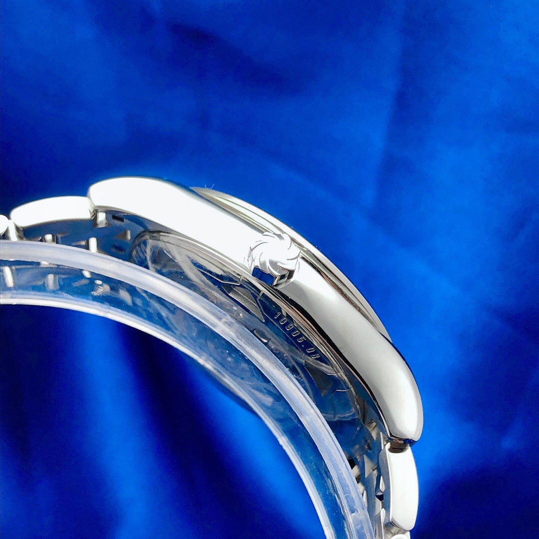 Carl F. Bucherer 00.10905.08.26.21 detail 4