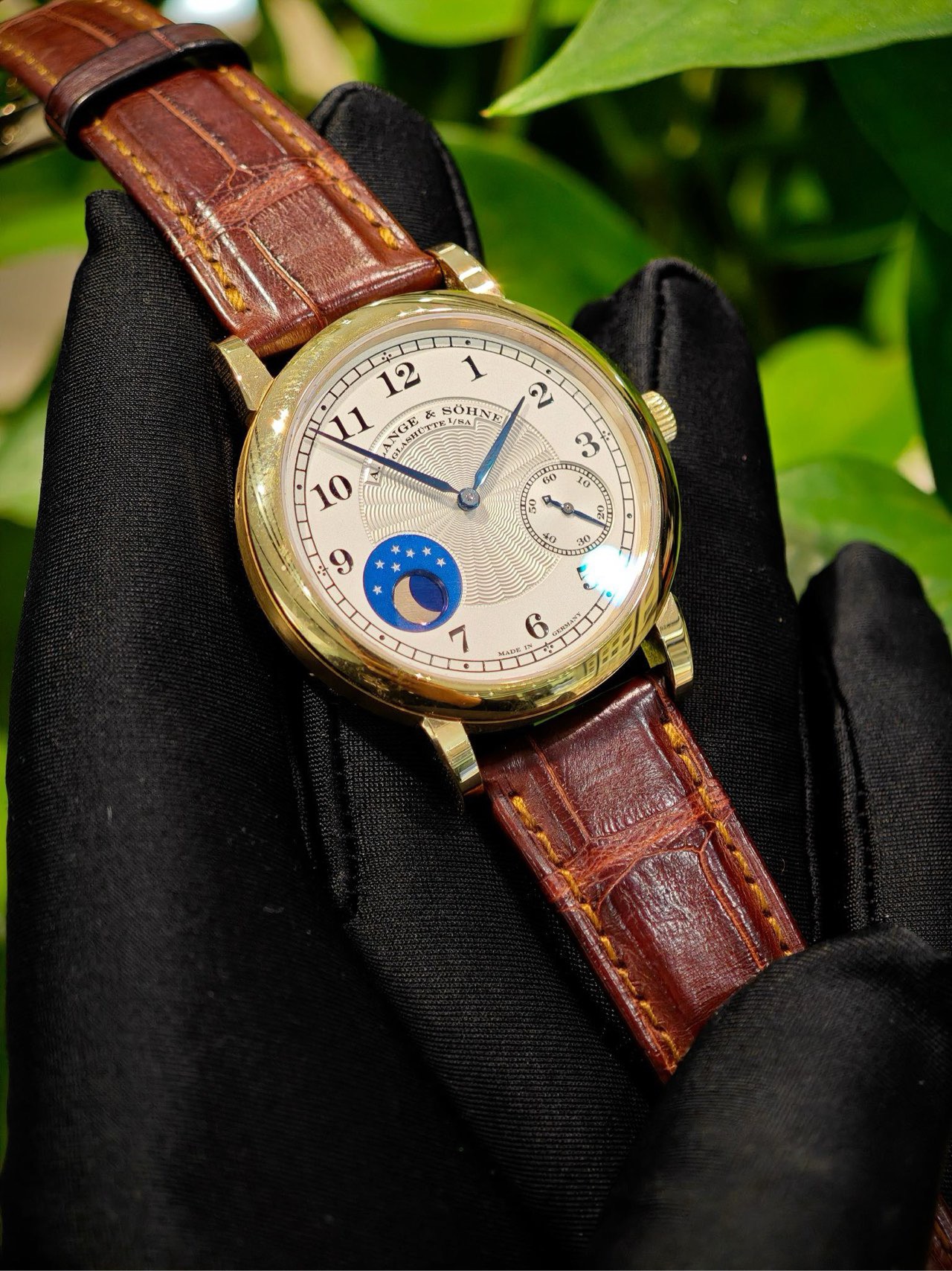 A. Lange & S&ouml;hne 212.050 detail 2