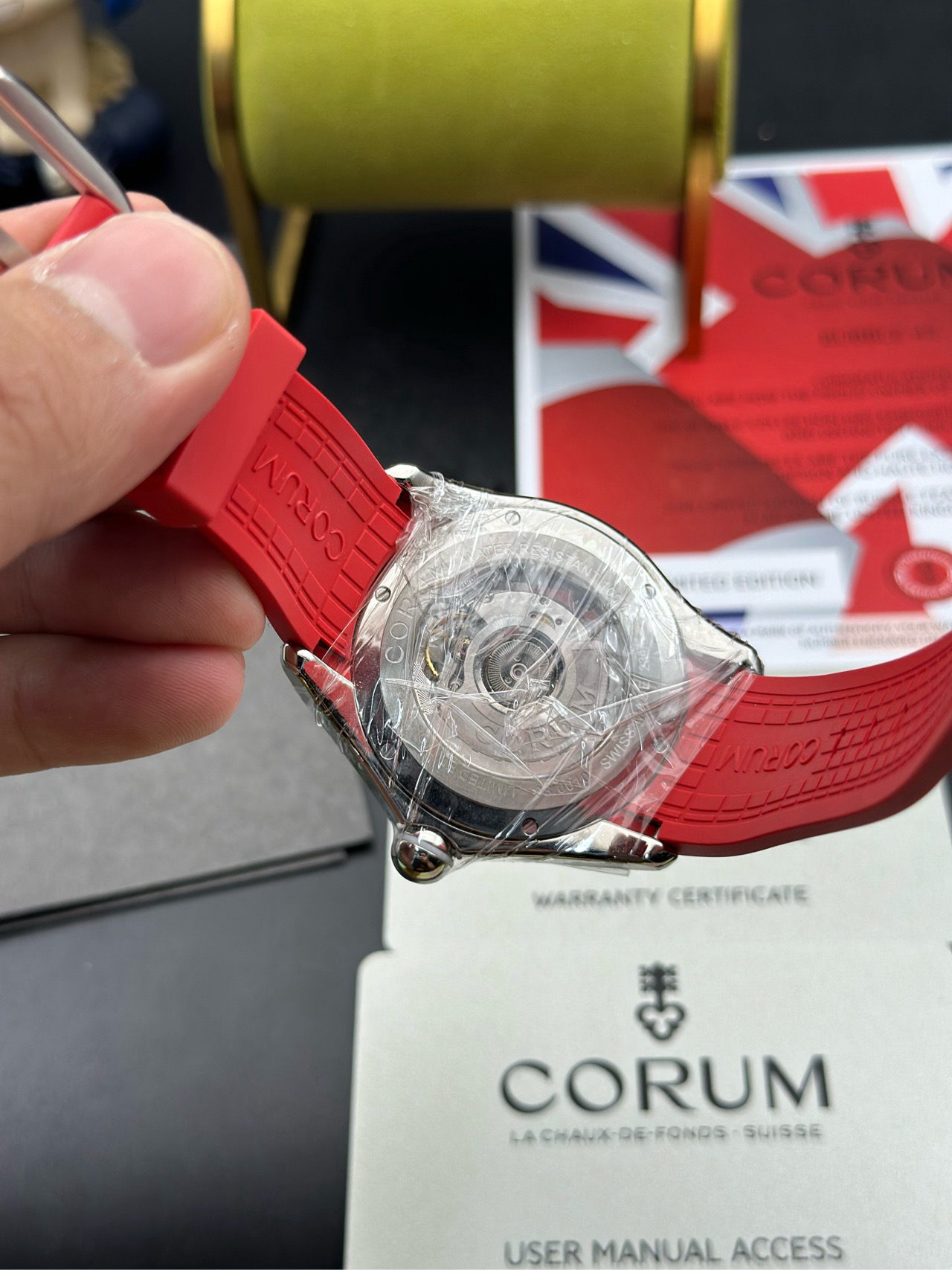 Corum L082 / 03311 detail 5