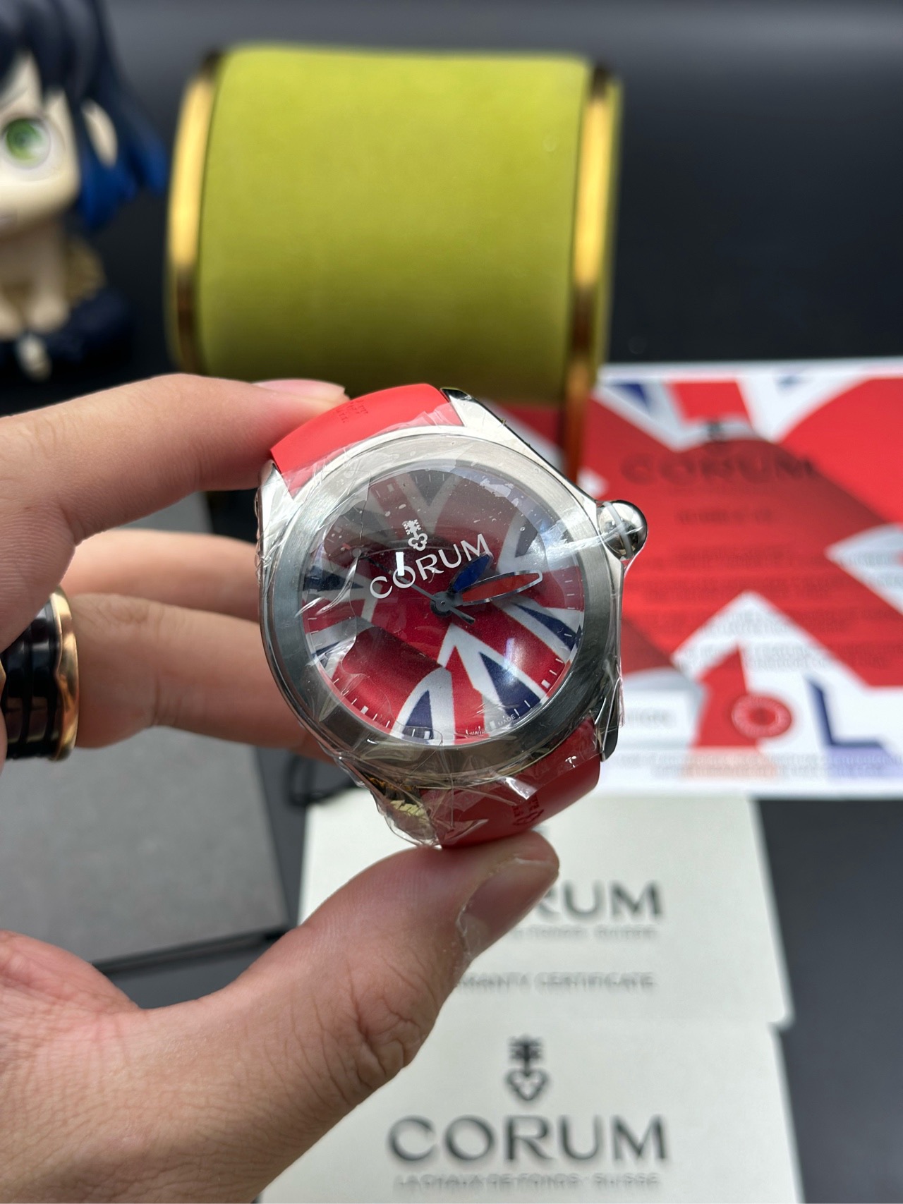 Corum L082 / 03311 detail 1