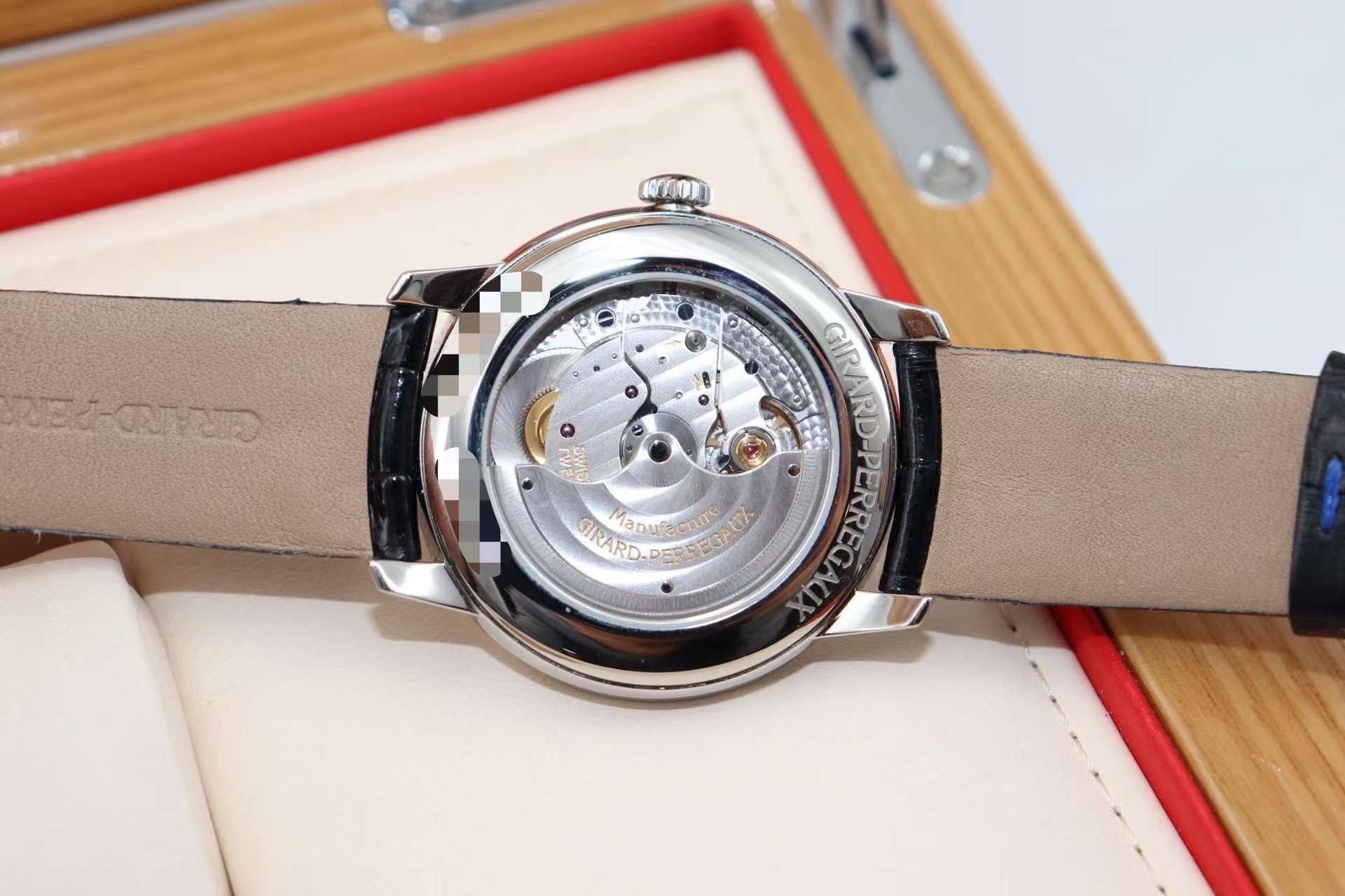 Girard Perregaux 49523D11A171-CB6A detail 5