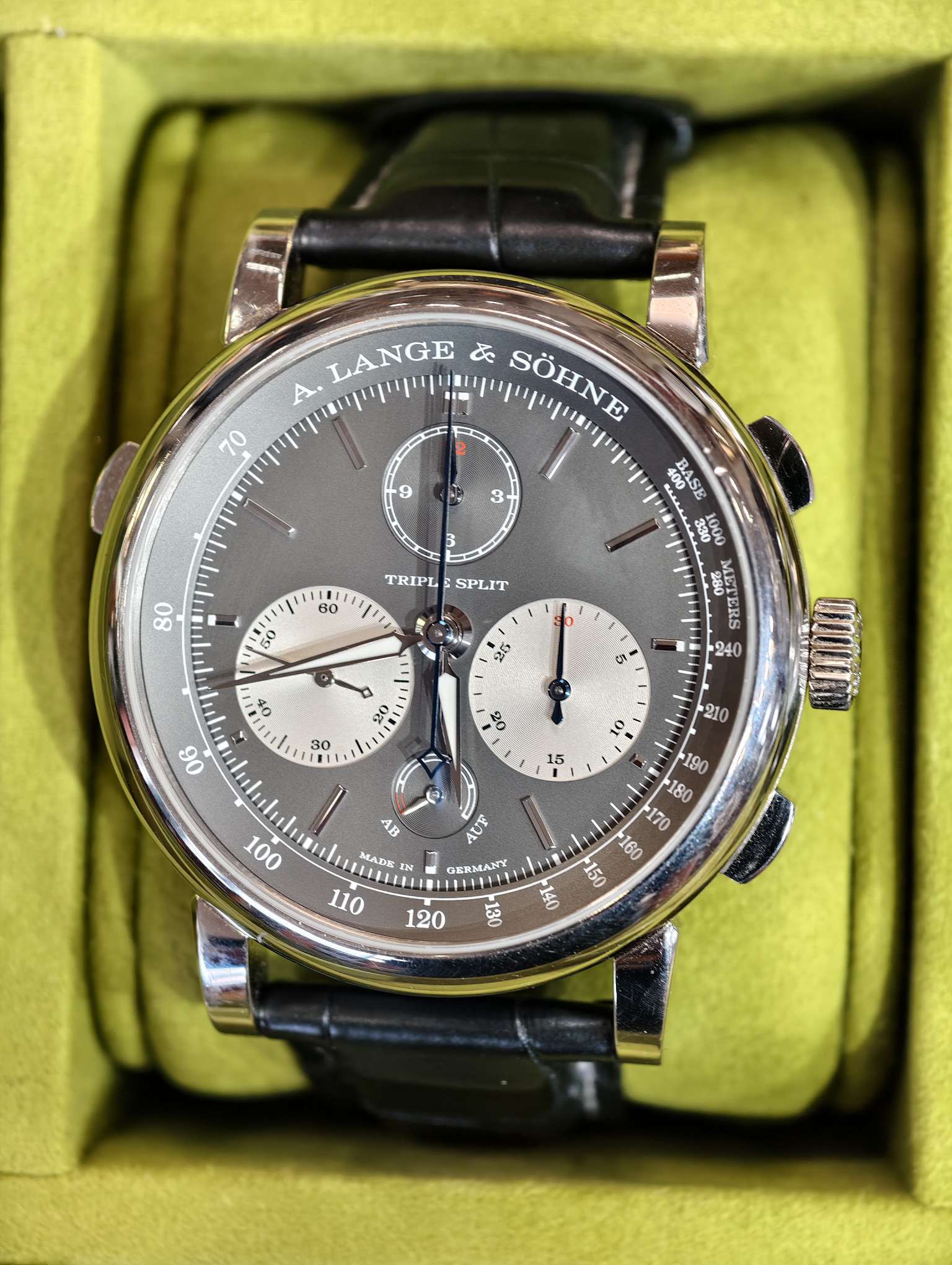 A. Lange & S&ouml;hne 424.038 detail 6