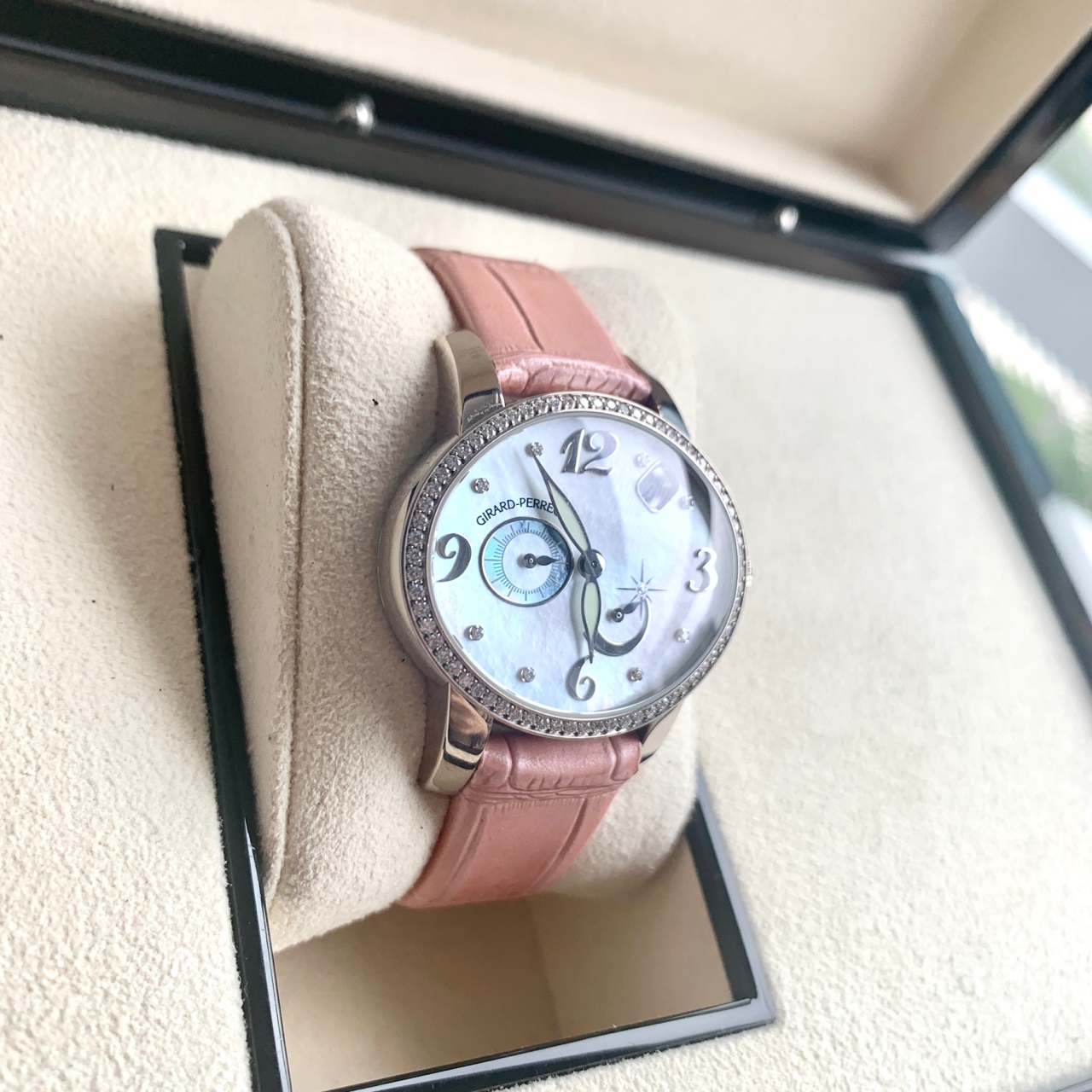 Girard Perregaux 80480D detail 3