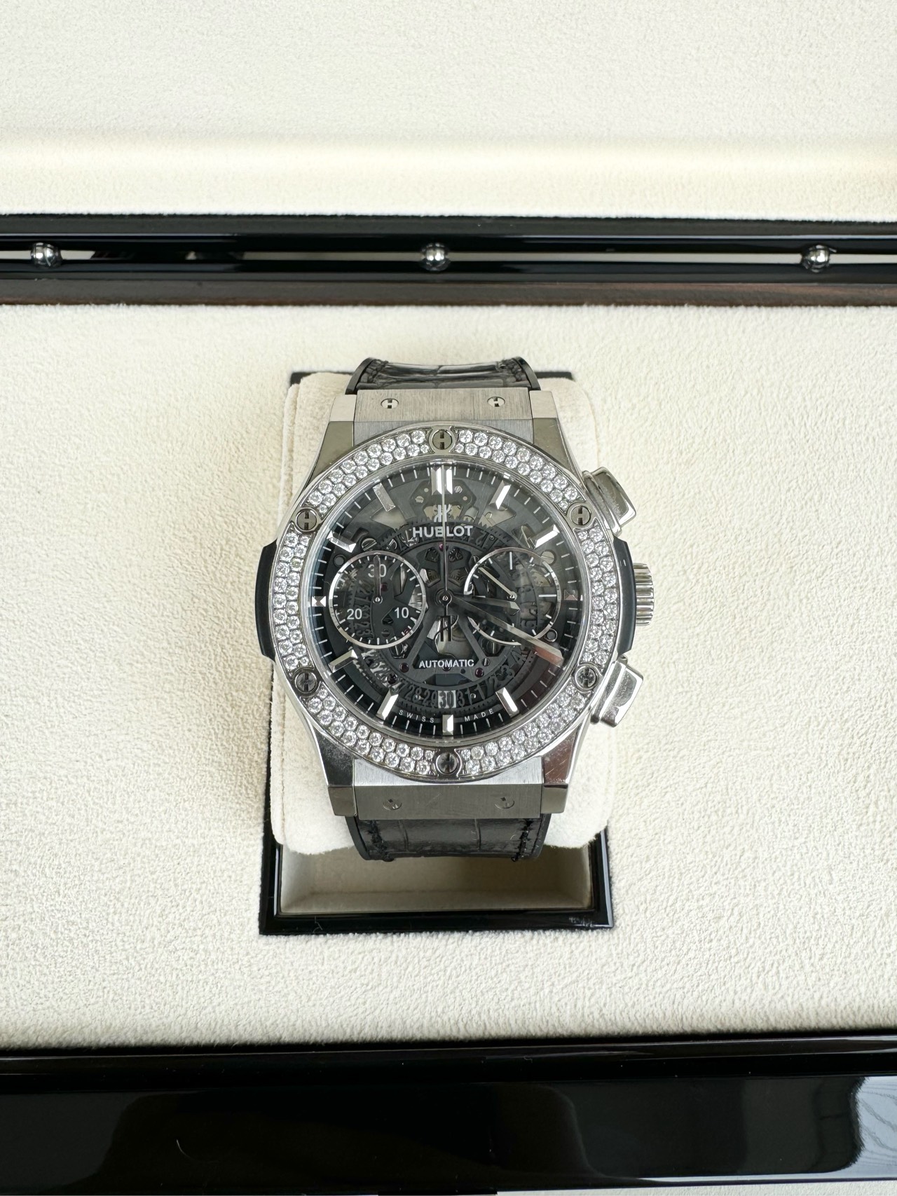 Hublot 525.NX.0170.LR