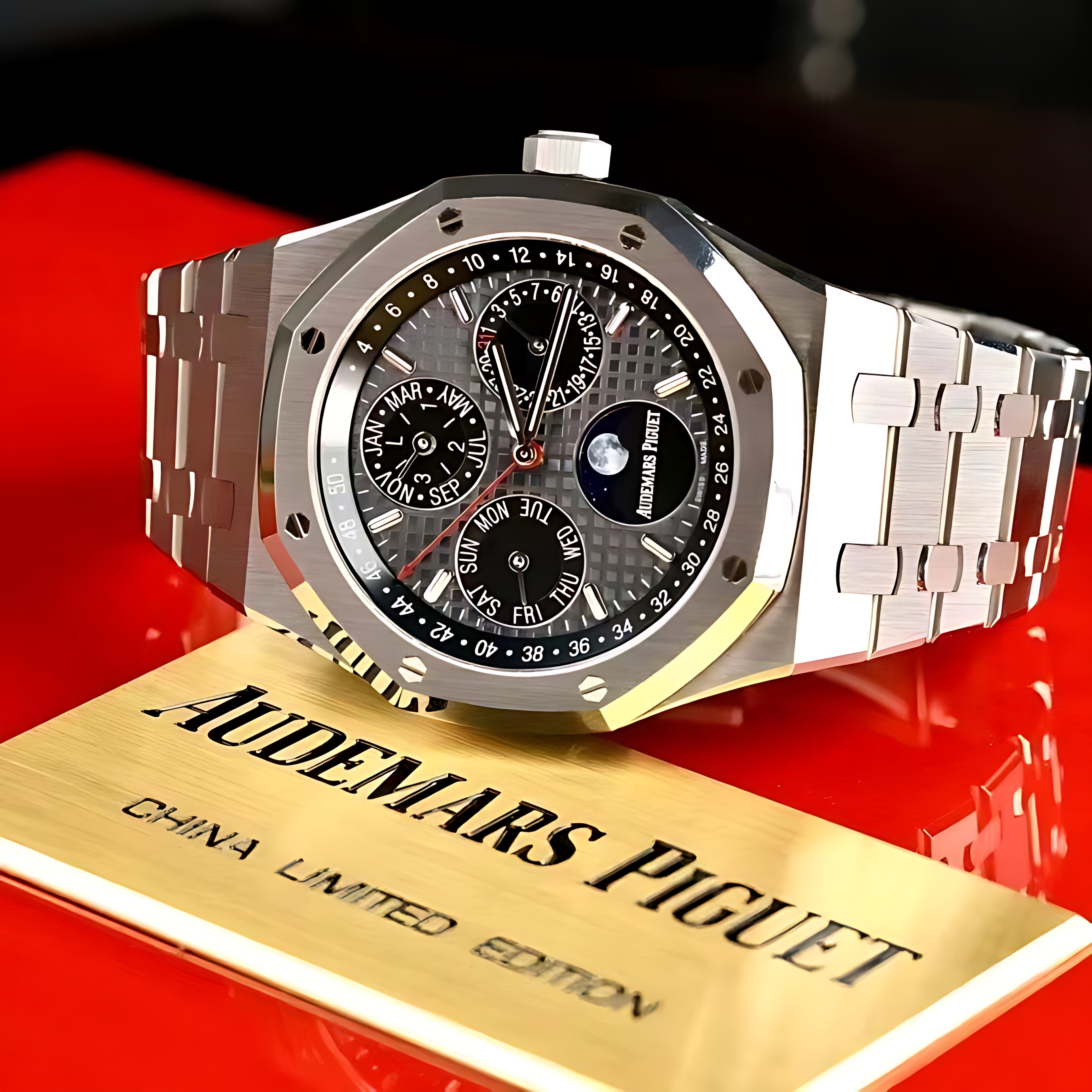Audemars Piguet 26609Ti detail 4