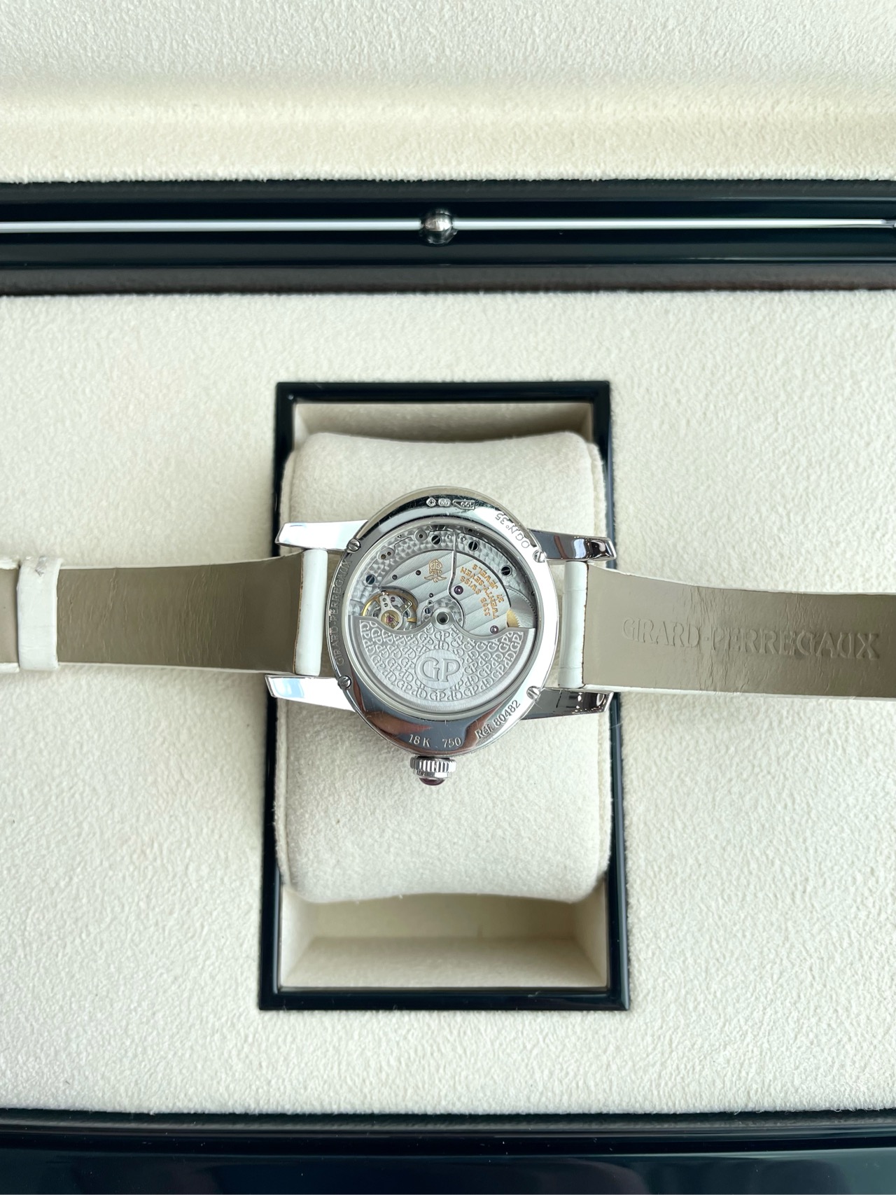 Girard Perregaux 80480D53P962-KK9D detail 3