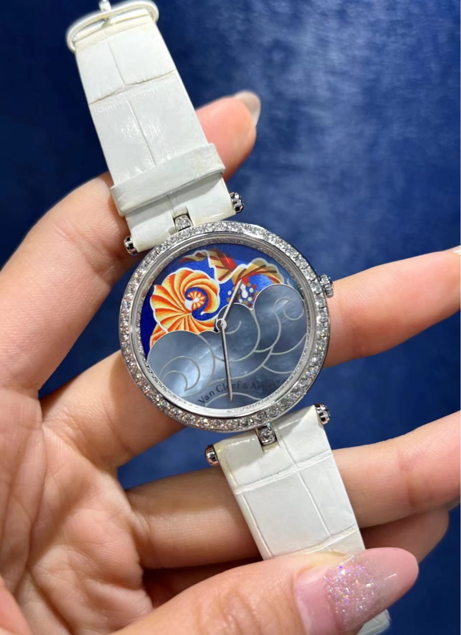 Van Cleef & Arpels ARM96500 detail 3
