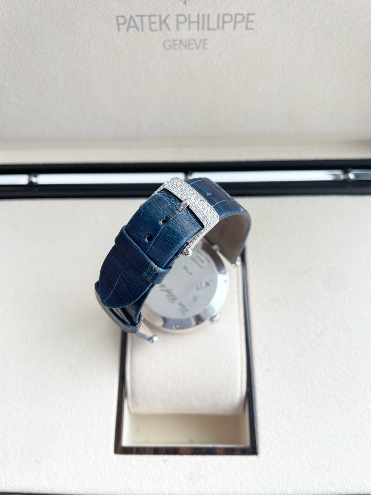 Van Cleef & Arpels VCARO3ZB00 detail 4