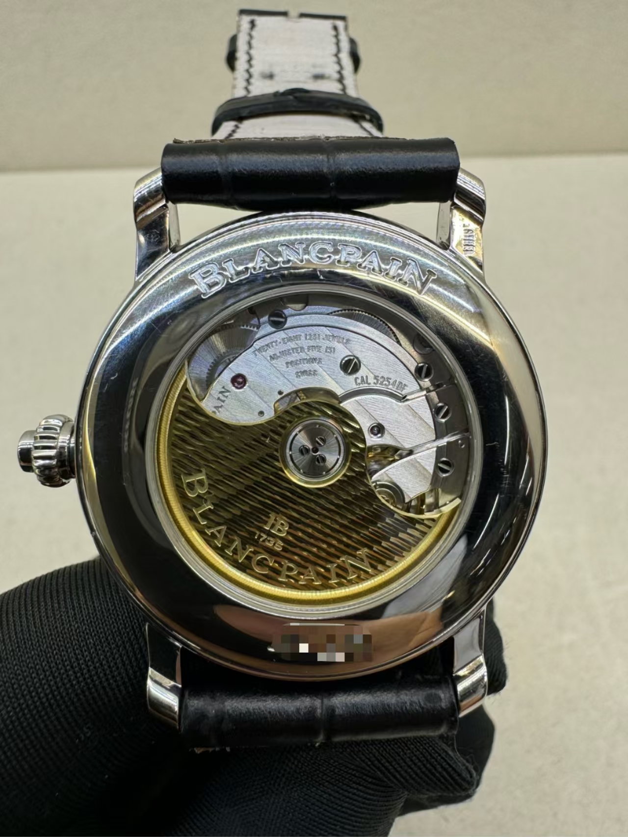Blancpain 6660-1127A-55B detail 2