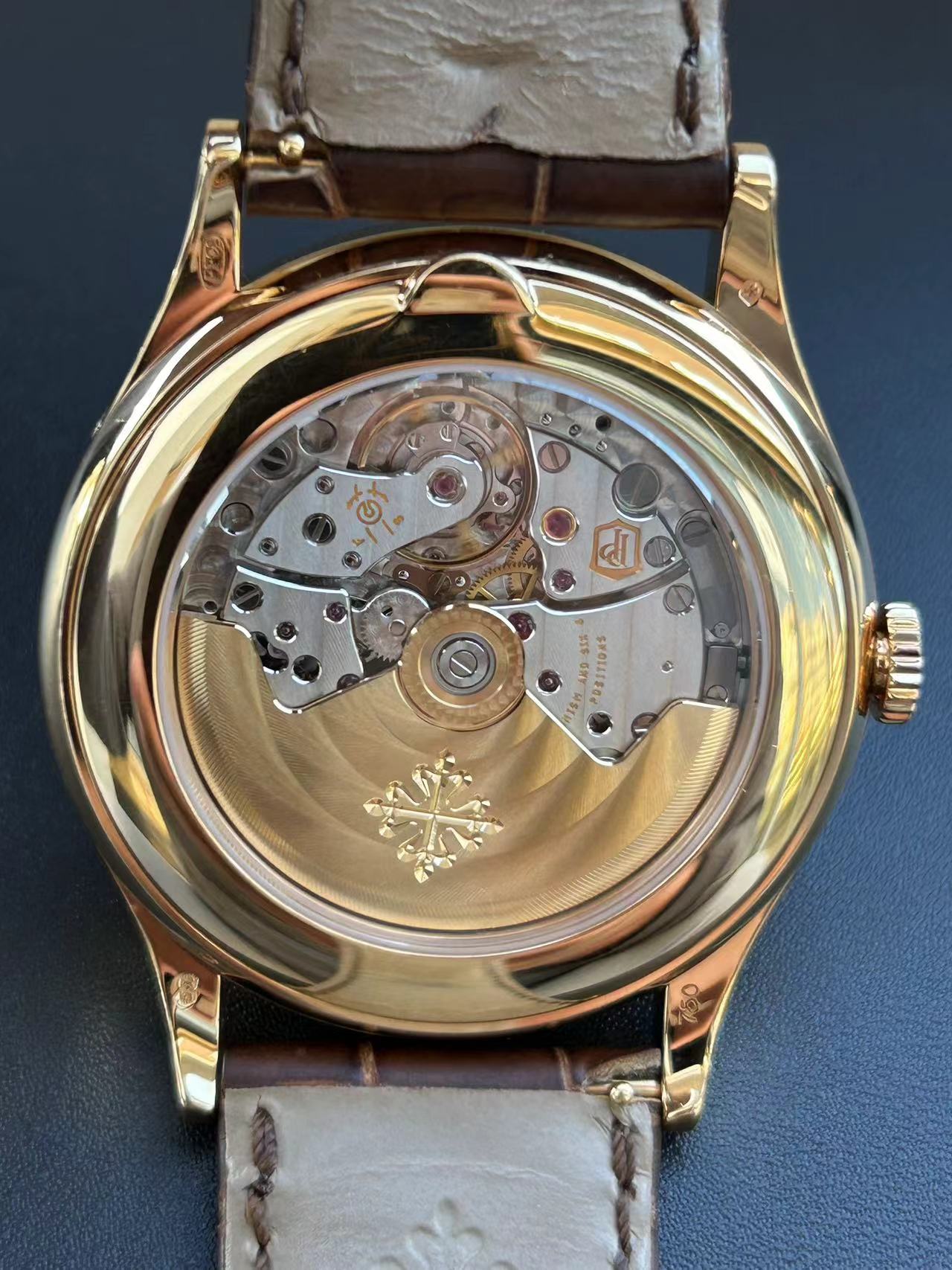Patek Philippe 5396R-012 detail 5