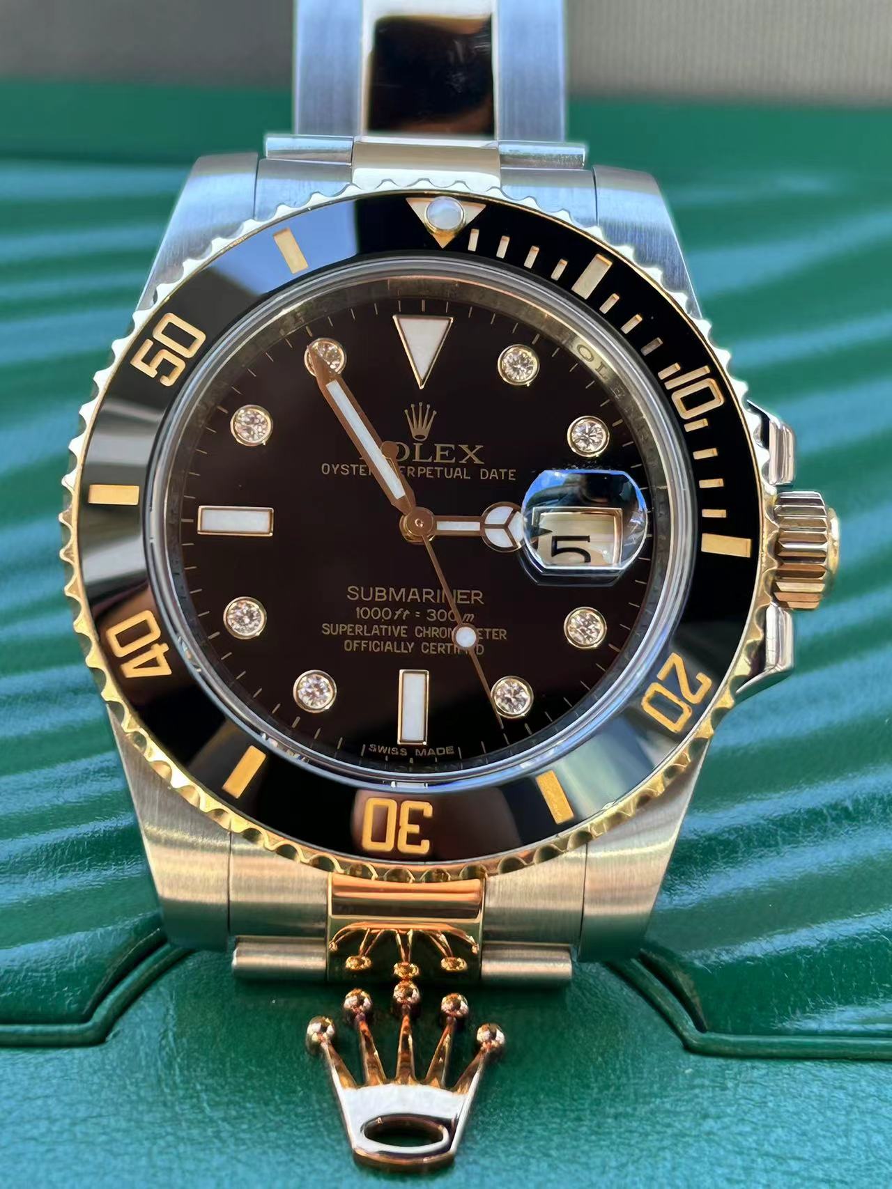 Rolex 116613-LN-97203 detail 1