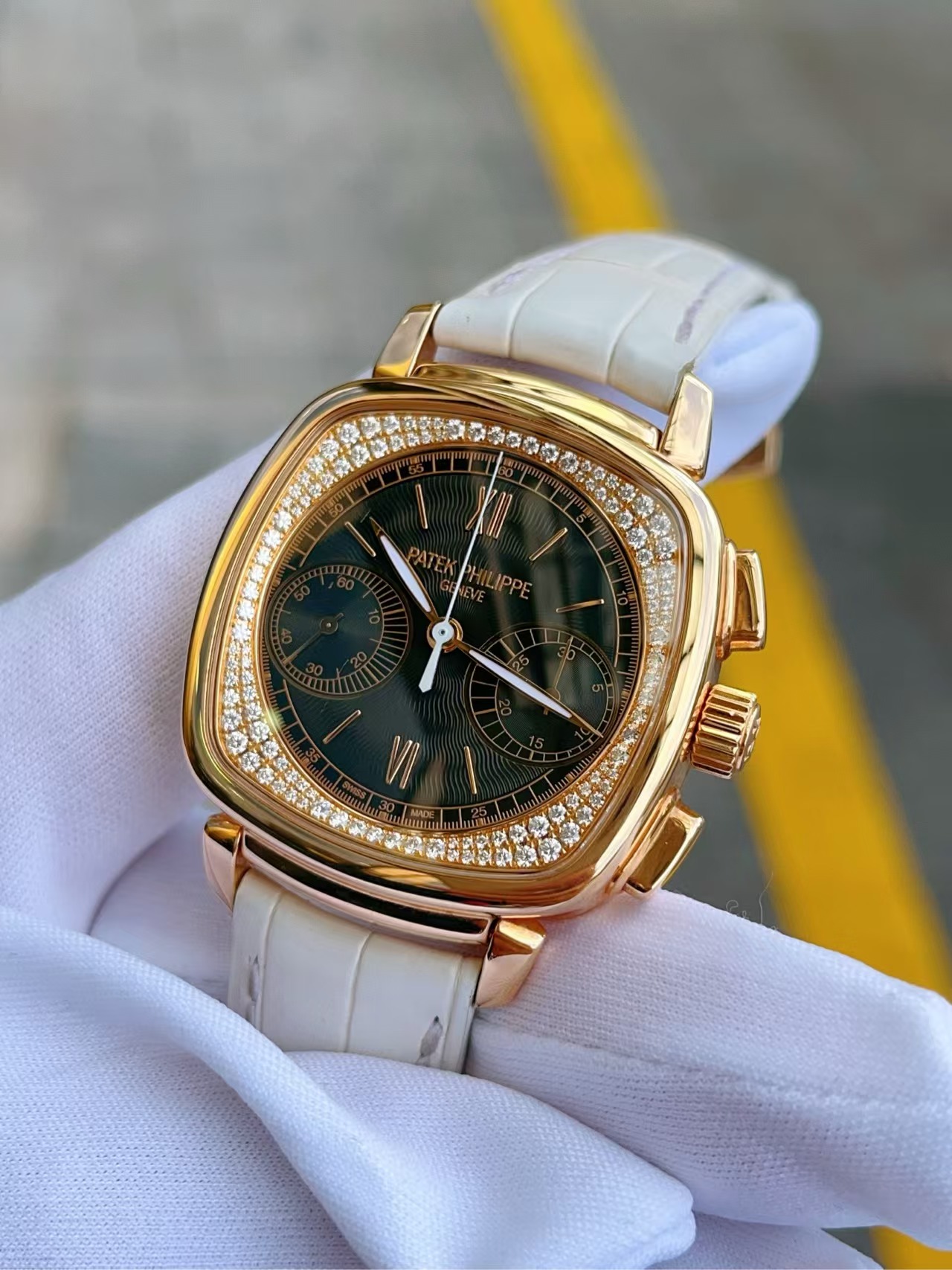 Patek Philippe 7071R detail 3