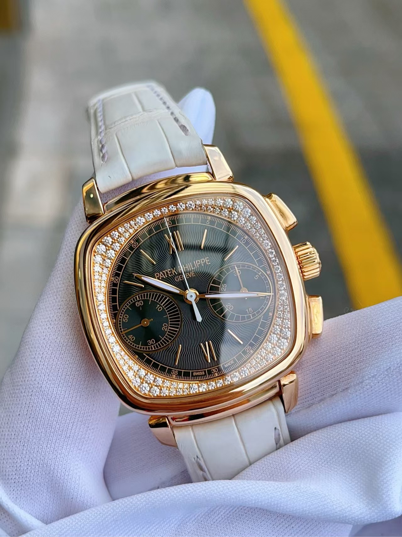 Patek Philippe 7071R detail 2