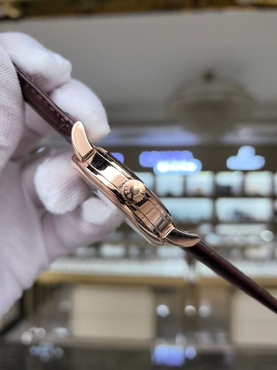 A. Lange & S&ouml;hne 320.032 detail 3