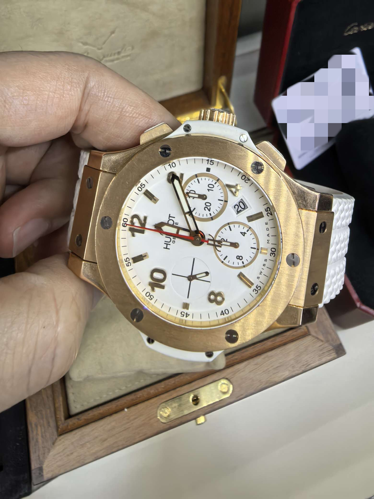 Hublot 301.PE.230.RW detail 2