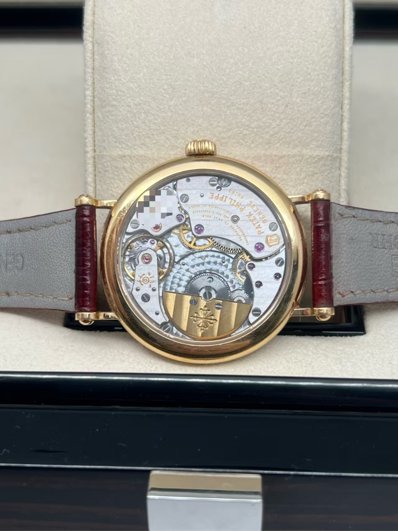 Patek Philippe 7200 / 200R-001 detail 5