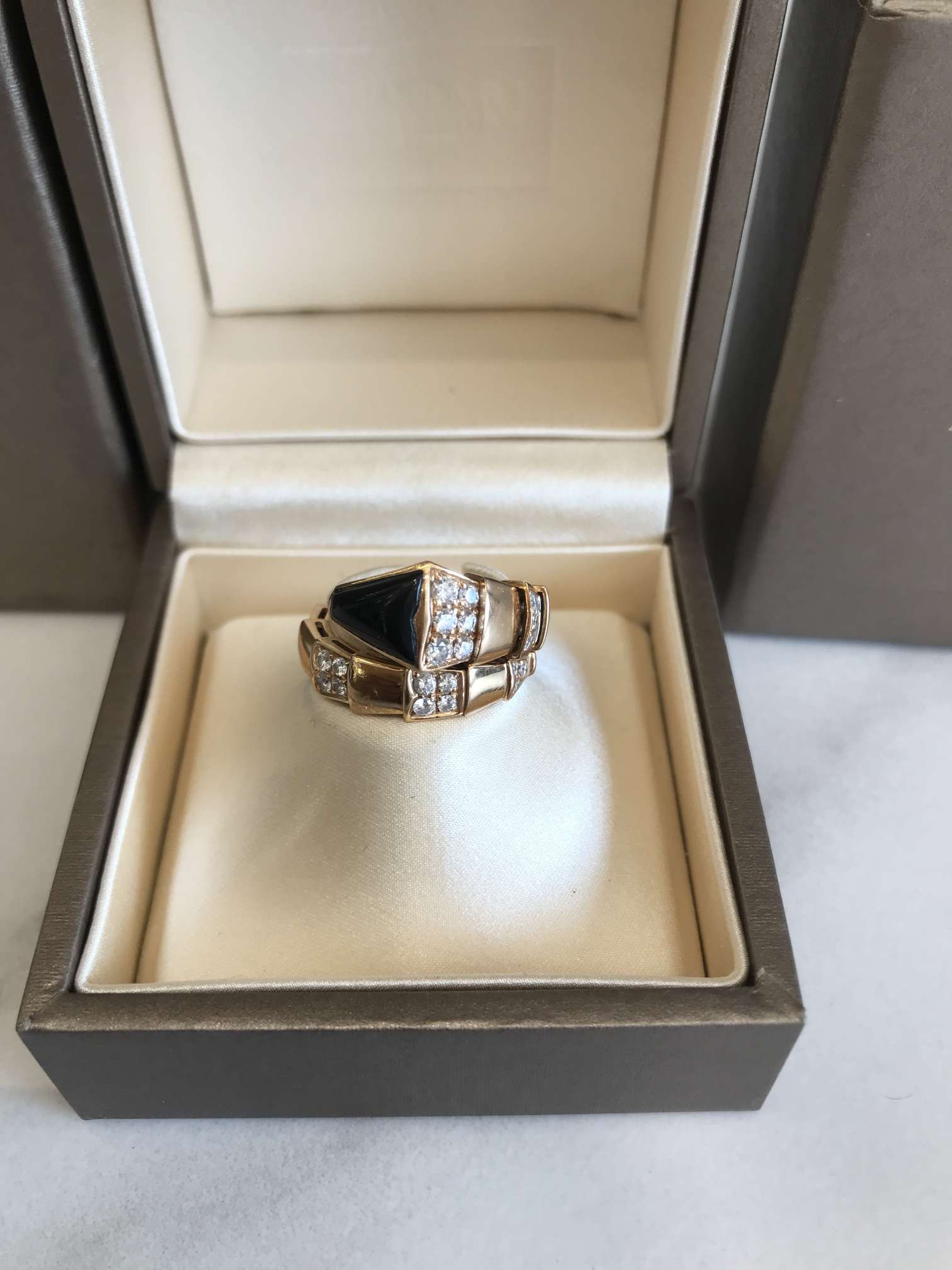 Bulgari M