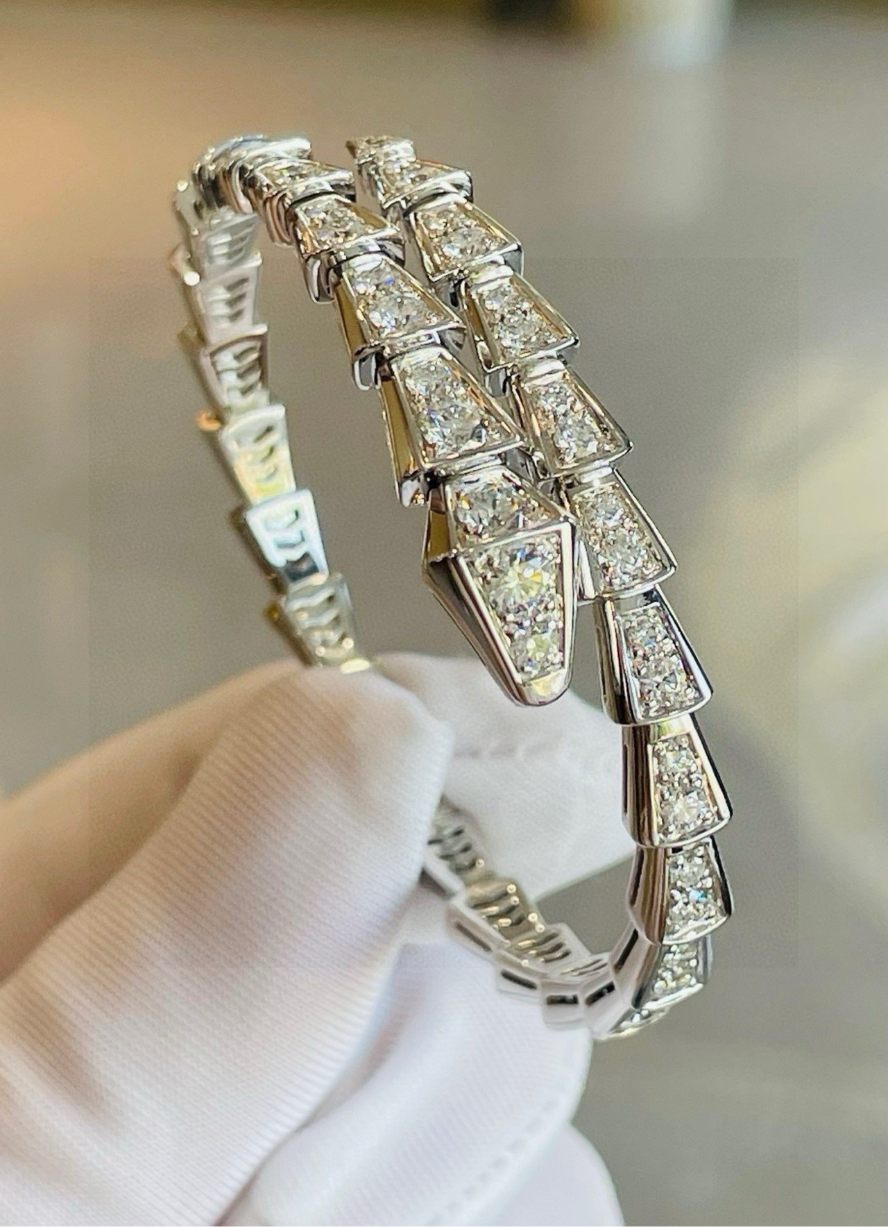 Bulgari BR857492 detail 1