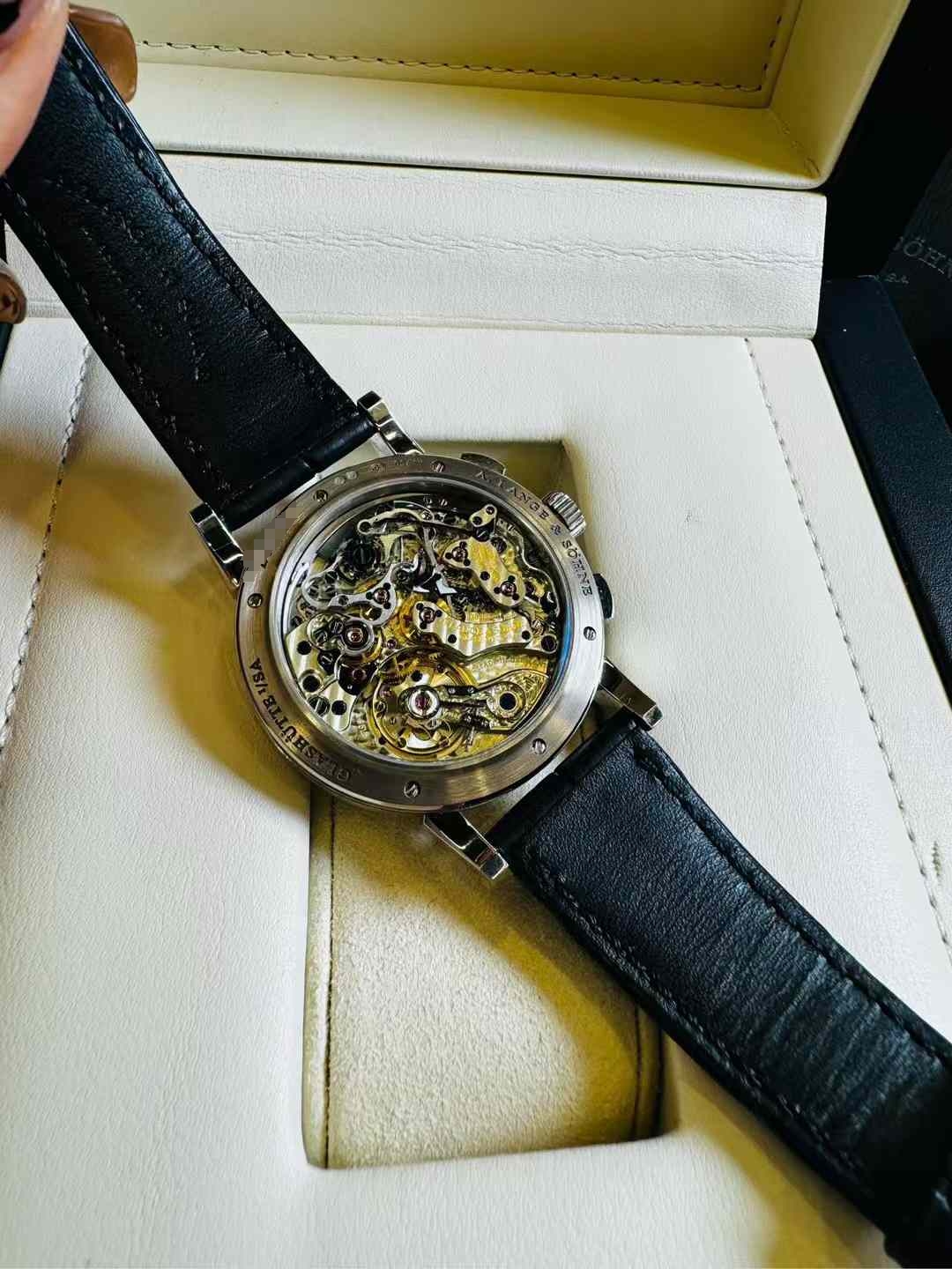 A. Lange & S&ouml;hne 414.028 detail 3
