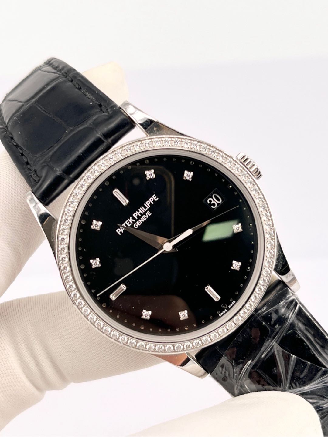 Patek Philippe 5297G-001 detail 1