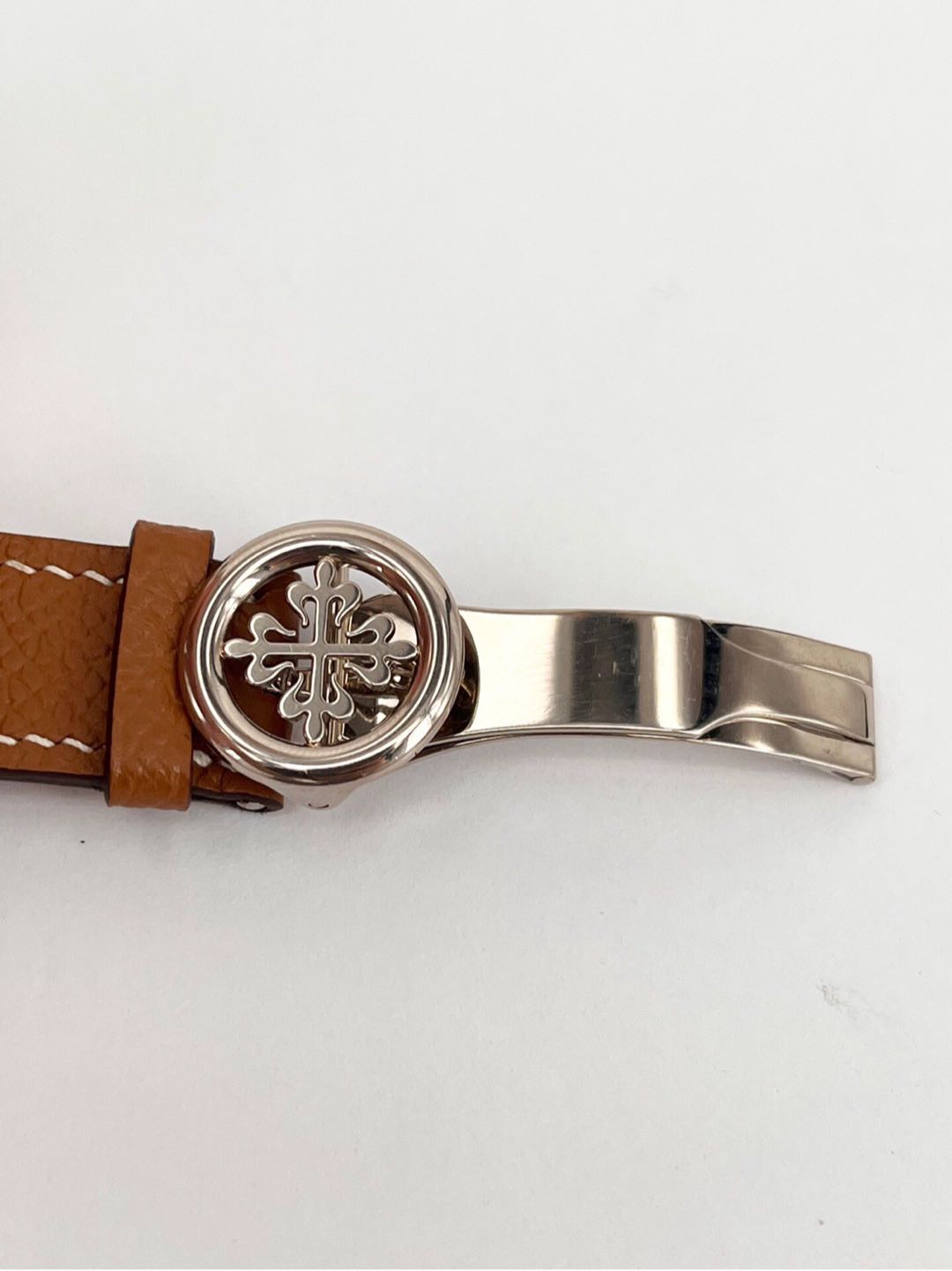 Patek Philippe 5320G-001 detail 5