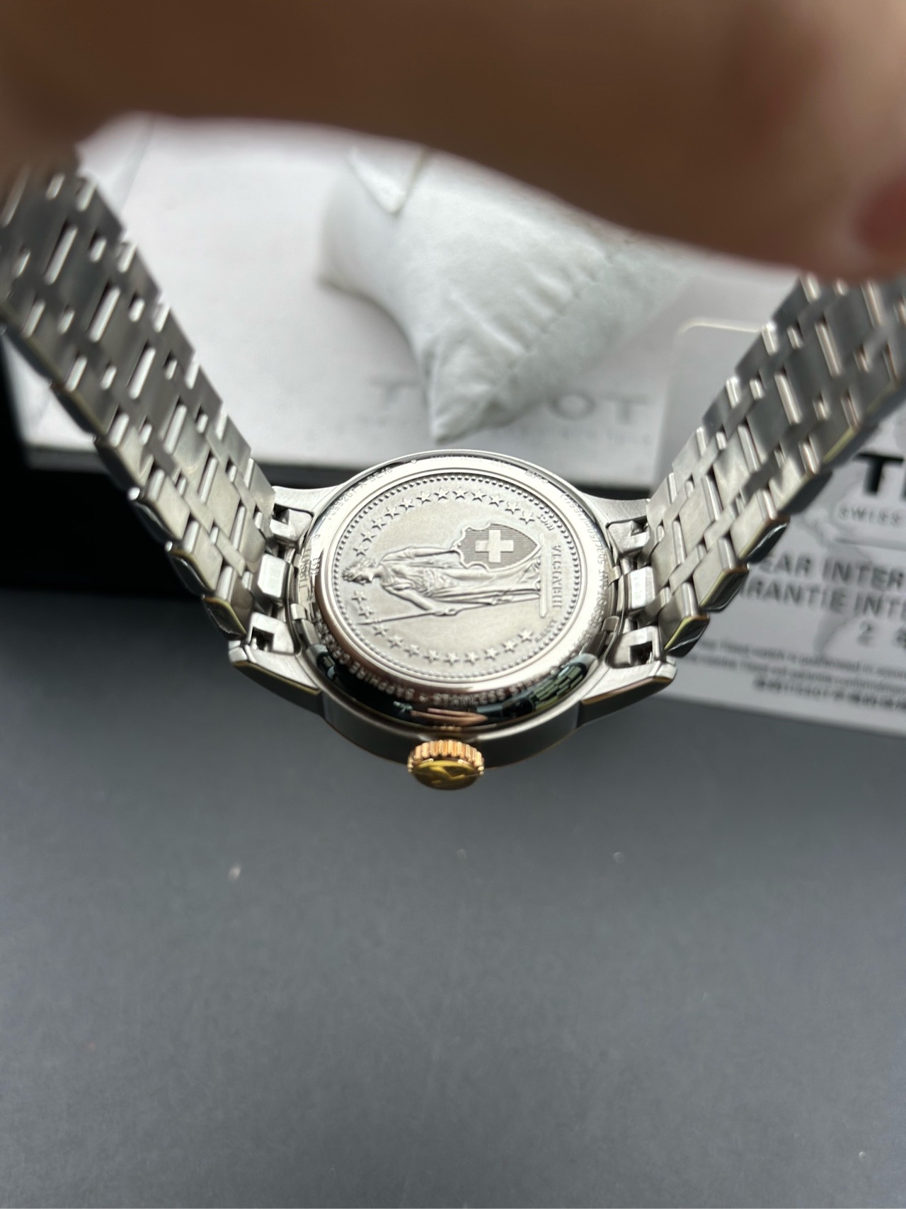 Tissot T099.207.22.118.01 detail 6