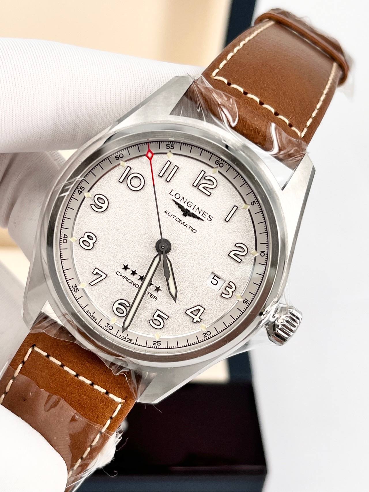 Longines L3.811.4.73.2 detail 2