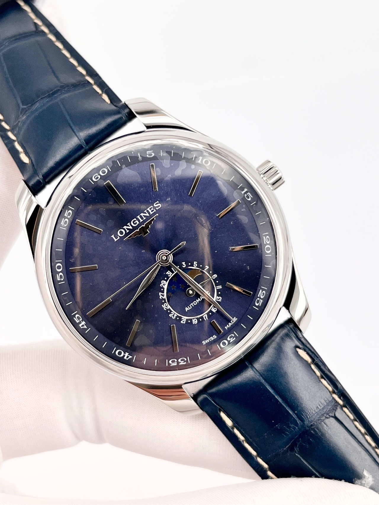 Longines L2.919.4.92.0 detail 1