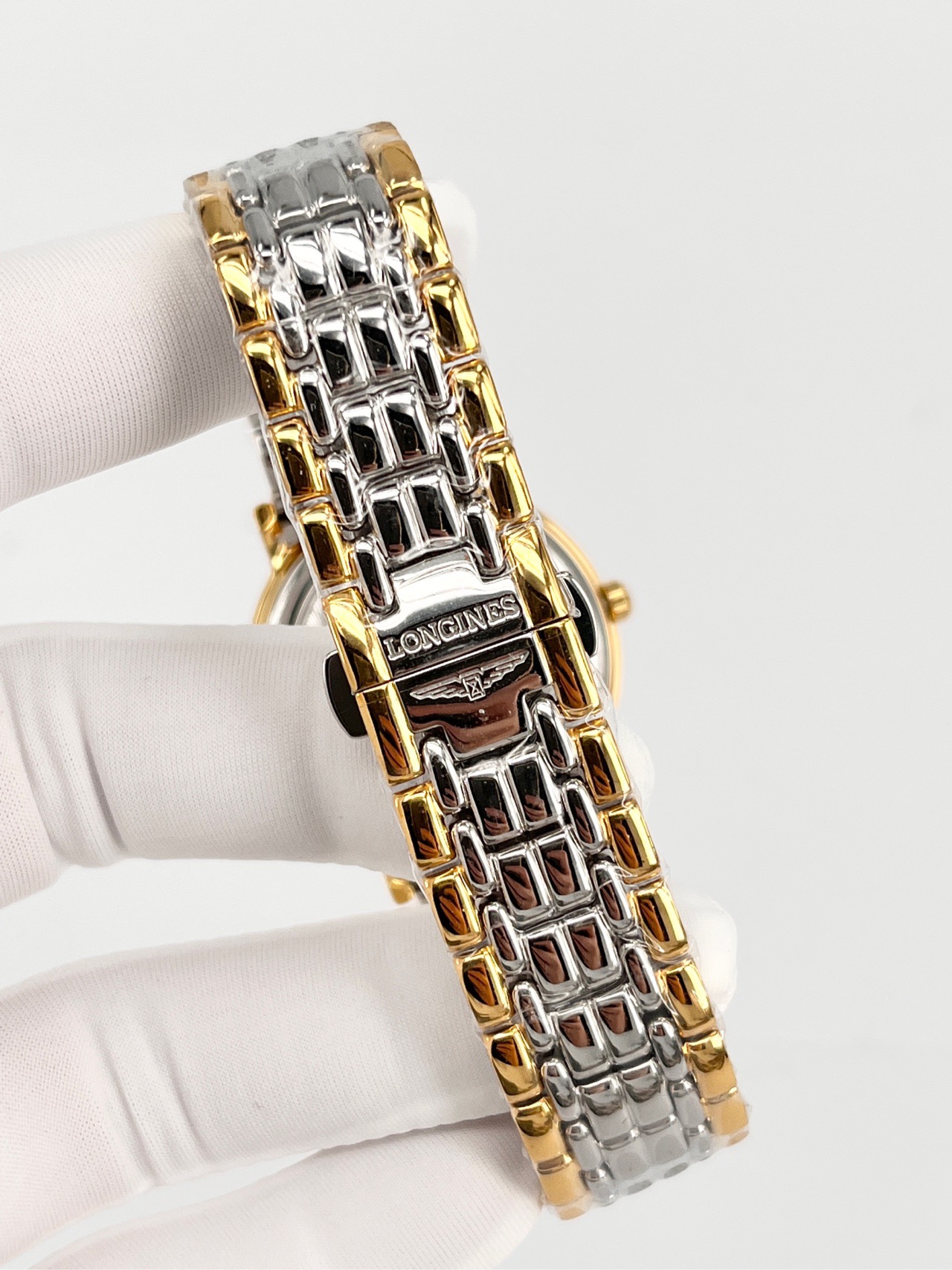 Longines L4.821.2.12.7 detail 3