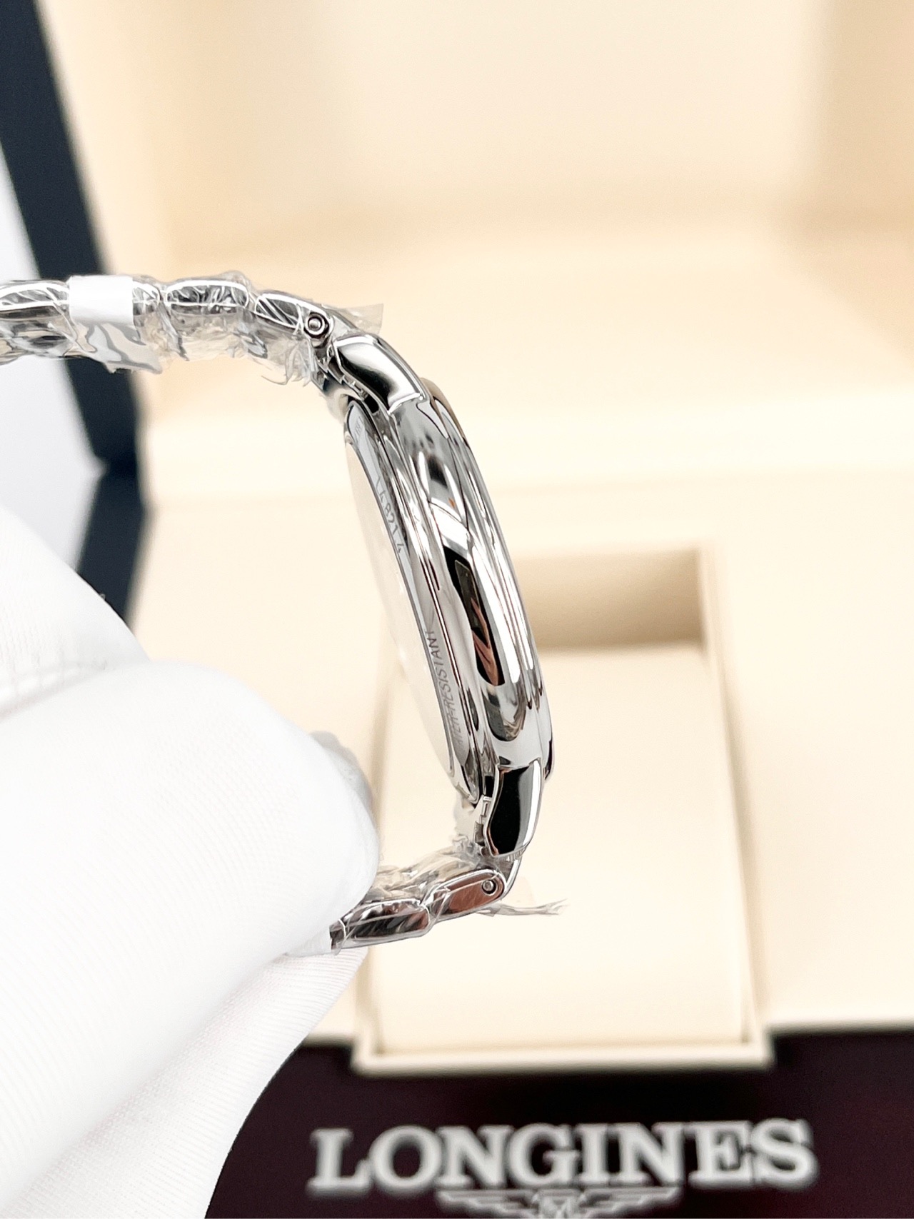 Longines L4.821.4.12.6 detail 5