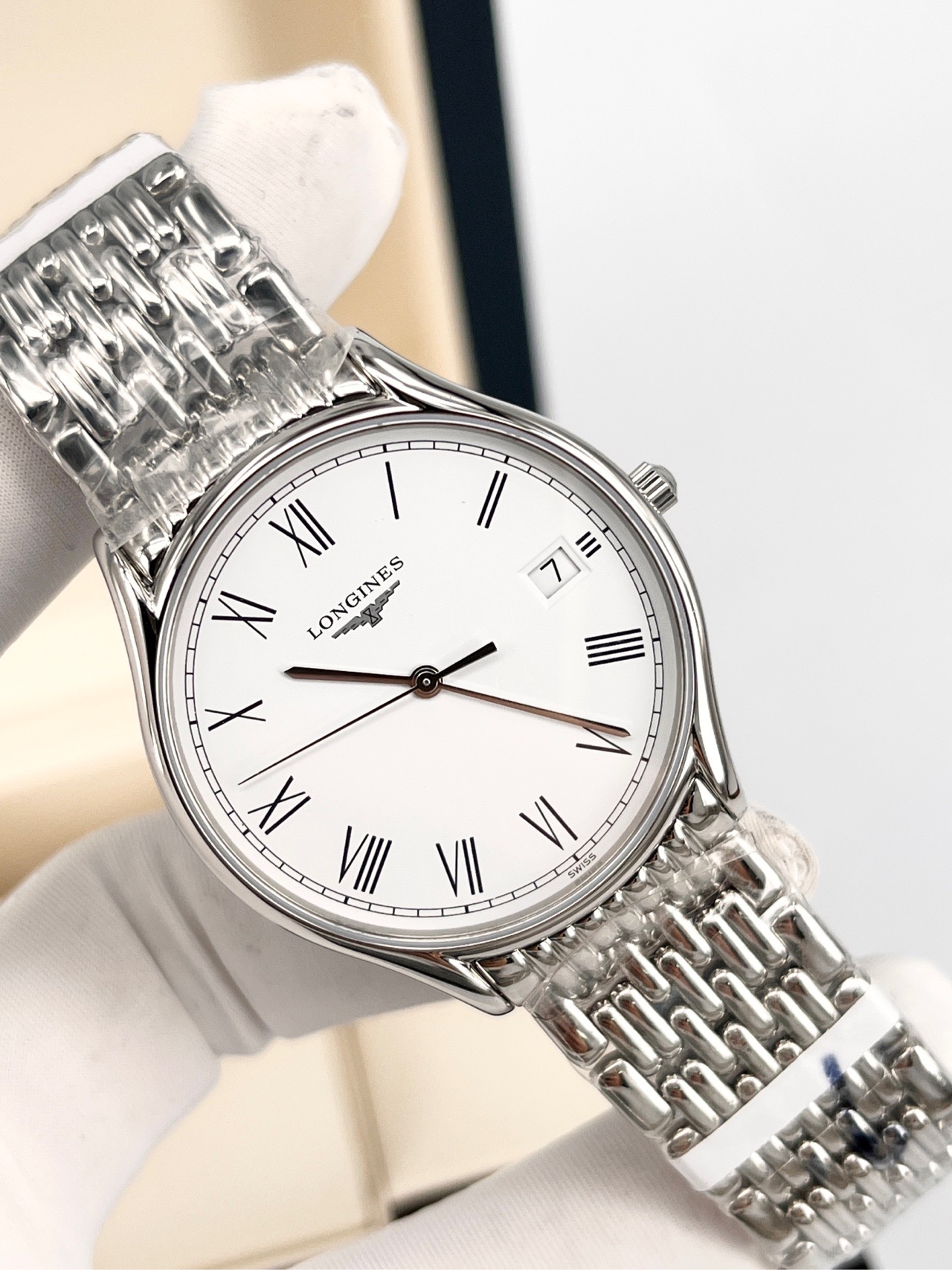 Longines L4.759.4.11.6 detail 1