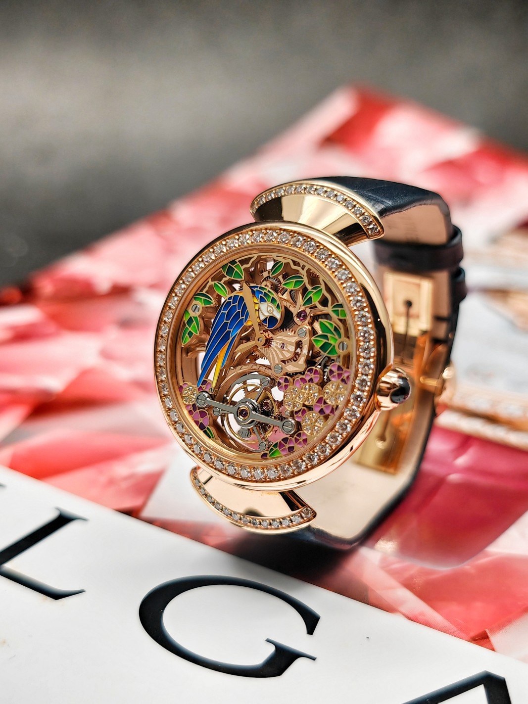 Bulgari 102542DVP37PGDLTBSK detail 2