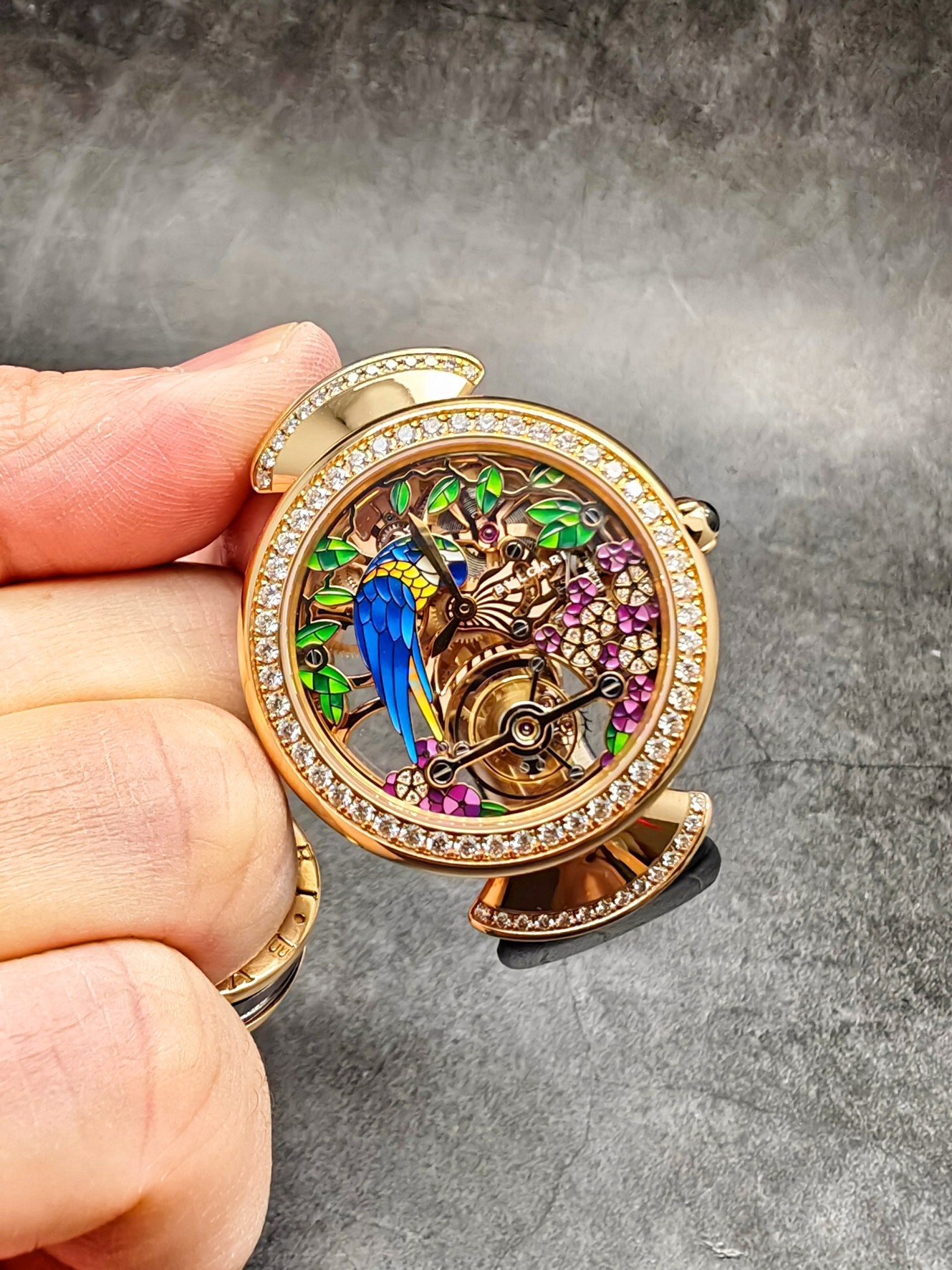 Bulgari 102542DVP37PGDLTBSK detail 4