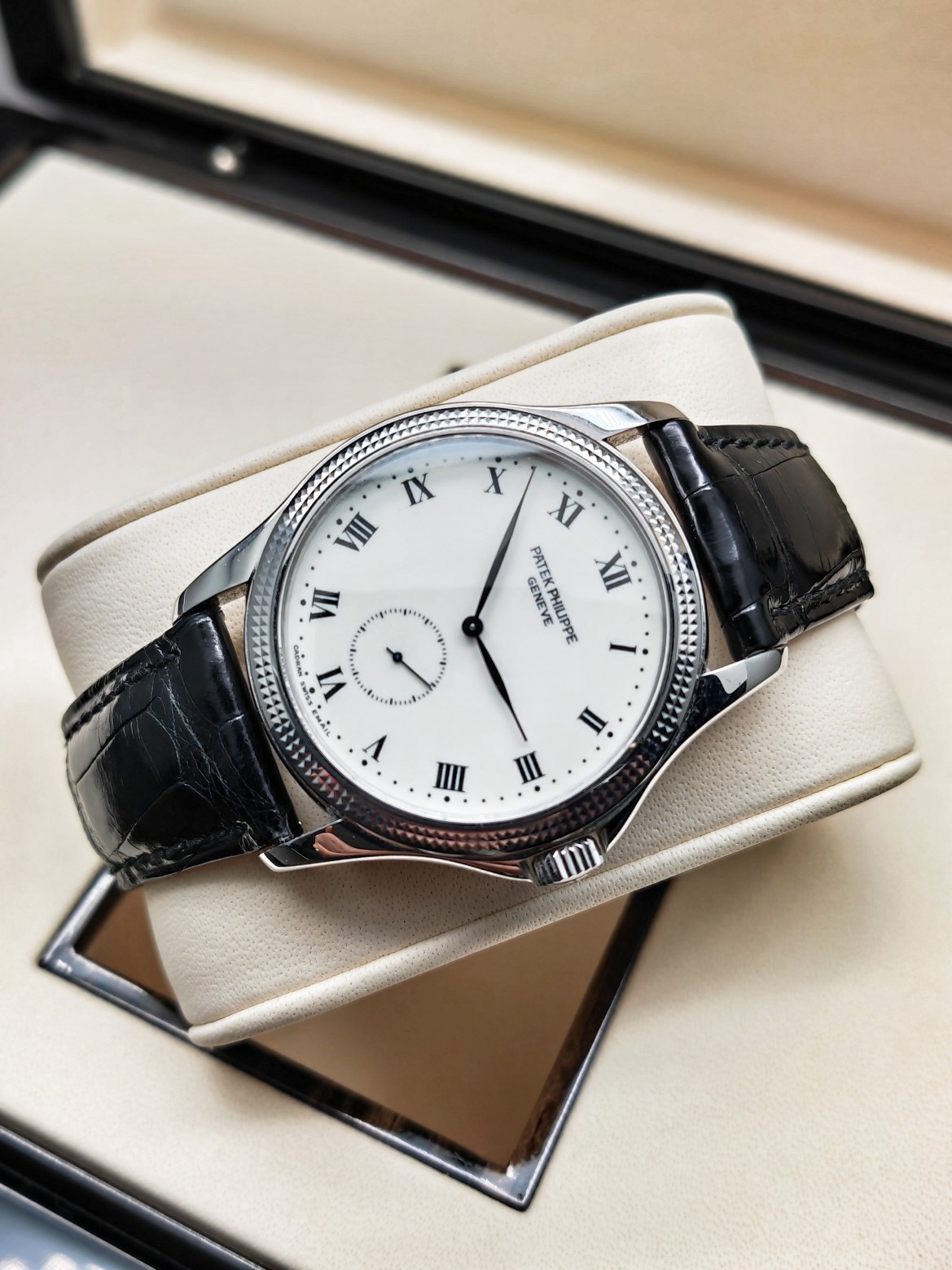 Patek Philippe 5115G-001 detail 4