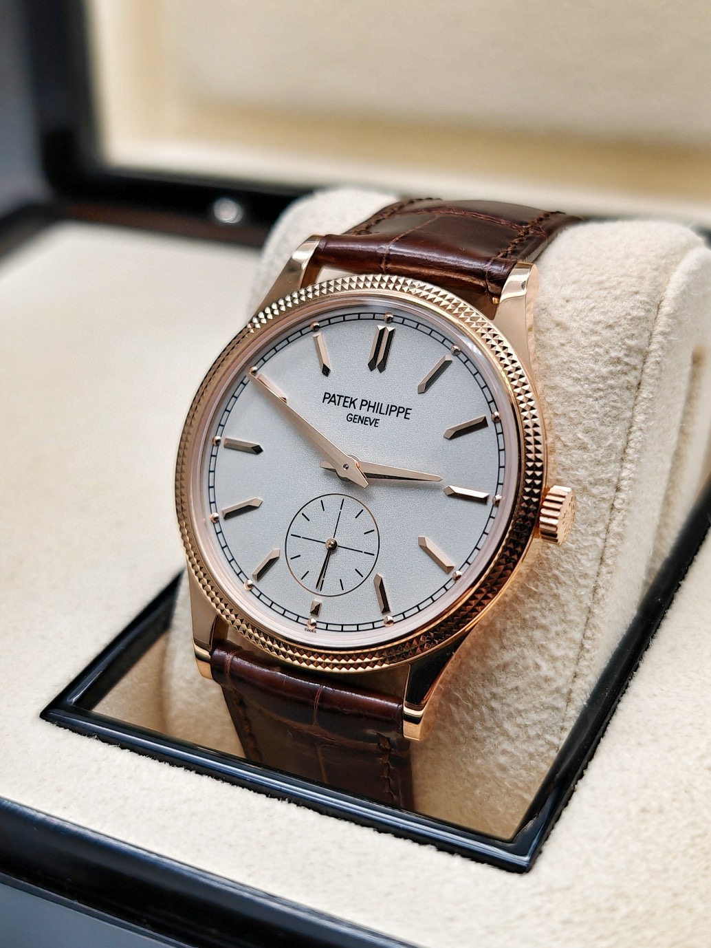 Patek Philippe 6119R-001 detail 2