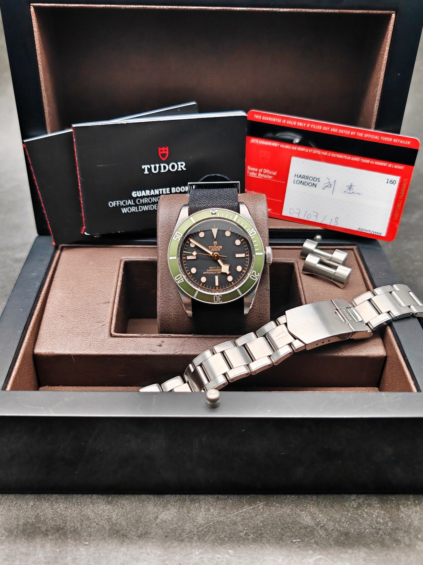 Tudor 79230G detail 6