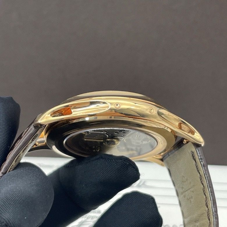 Patek Philippe 5205R-001 detail 2