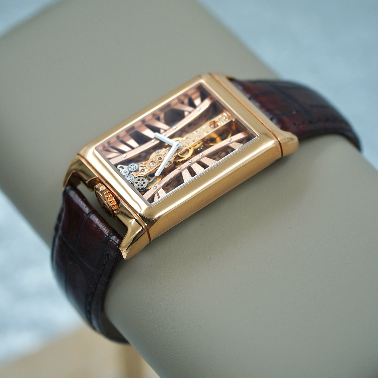 Corum B113 / 03730 detail 3