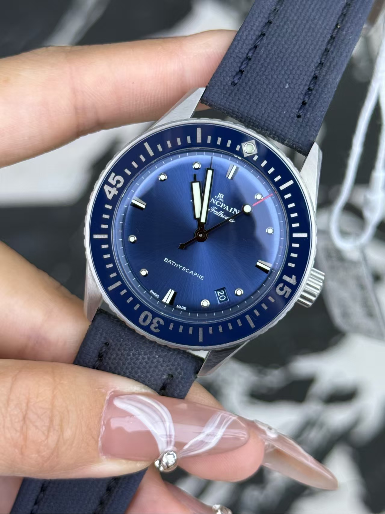Blancpain 5100 1140 O52A detail 2